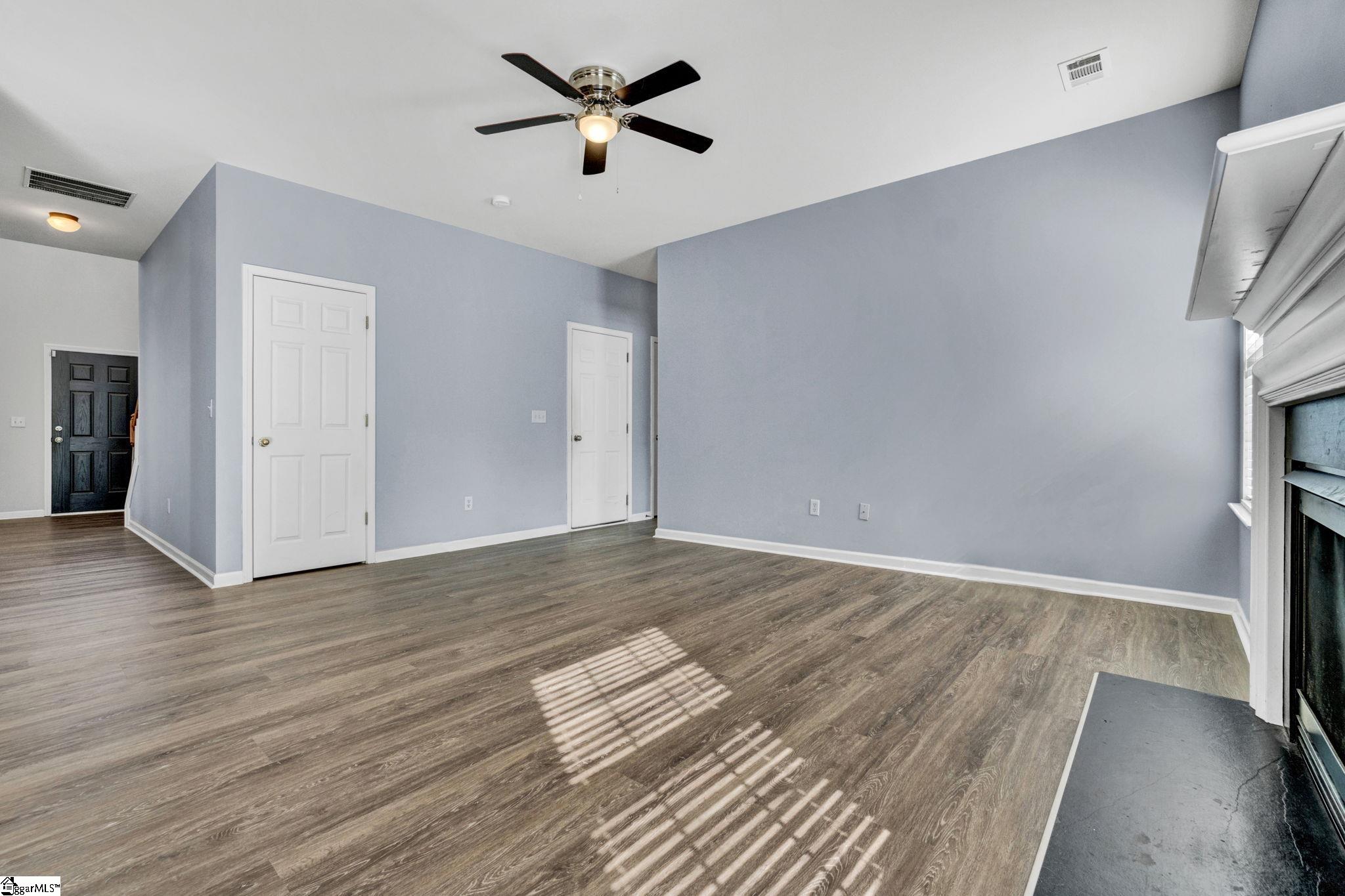 7 Frostweed Court Property Photo 19