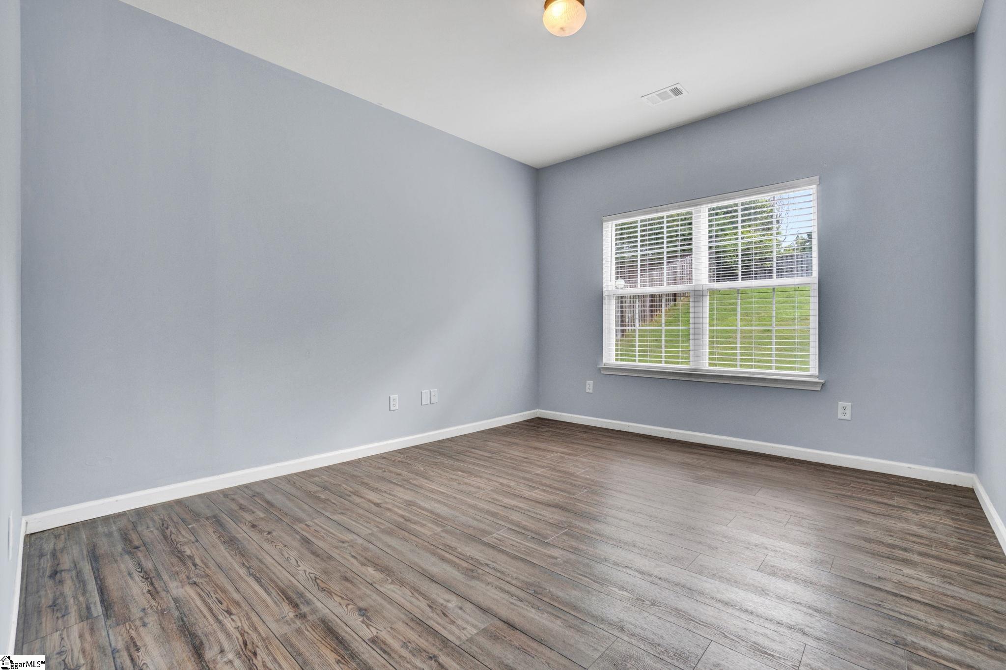 7 Frostweed Court Property Photo 22
