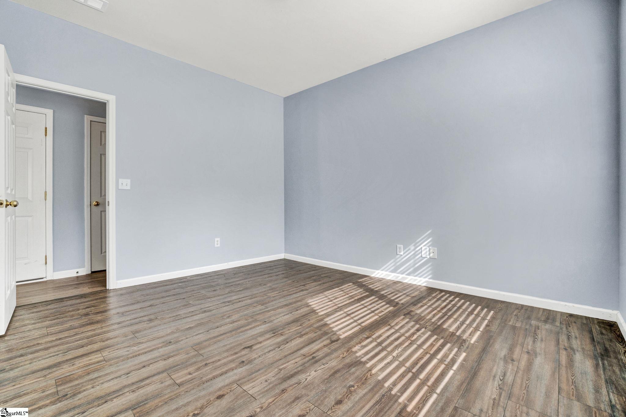 7 Frostweed Court Property Photo 23