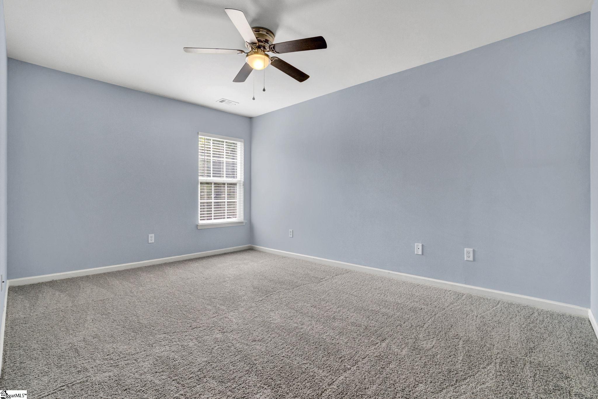 7 Frostweed Court Property Photo 32