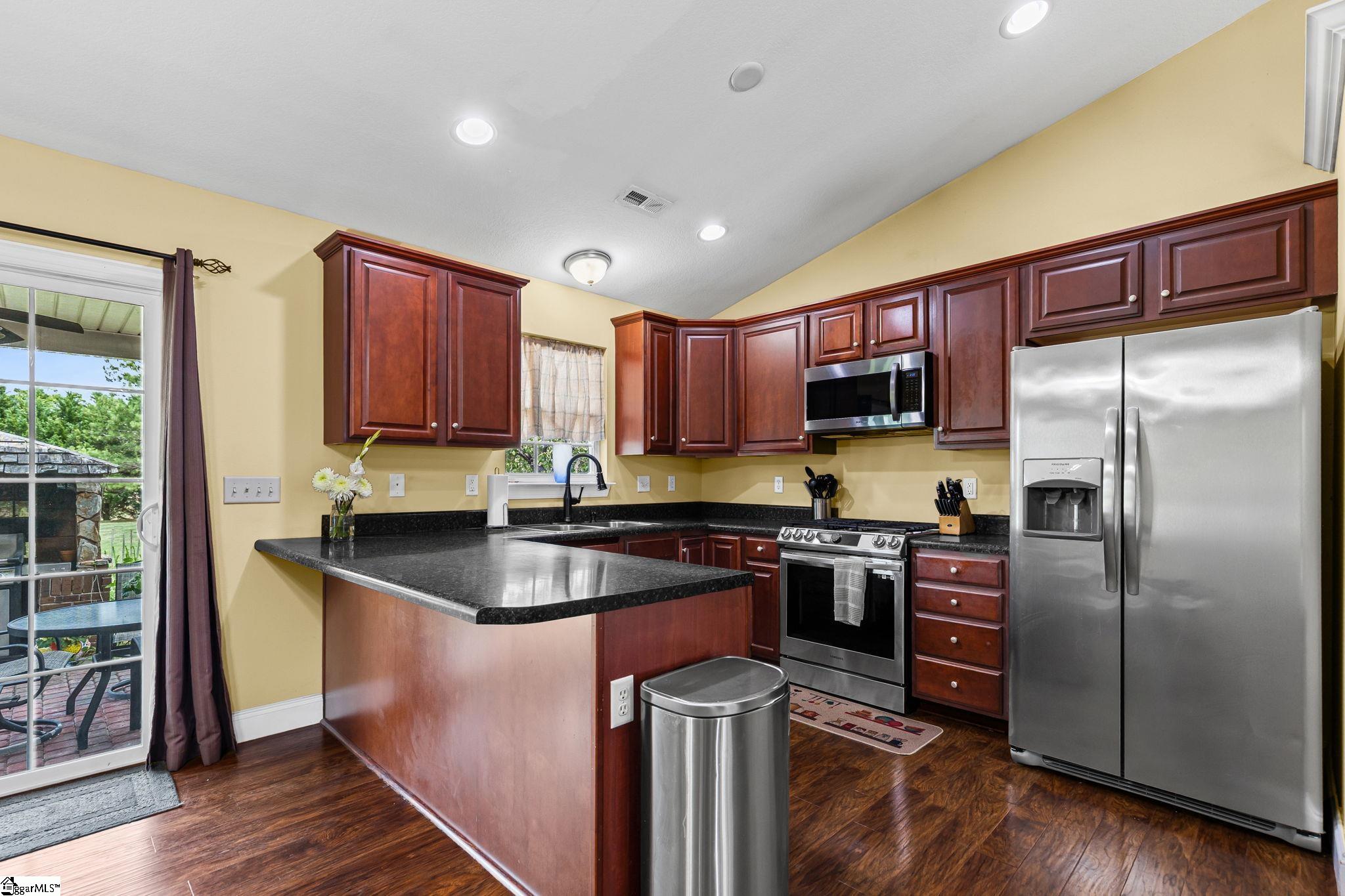 8 Gladwin Court Property Photo 8