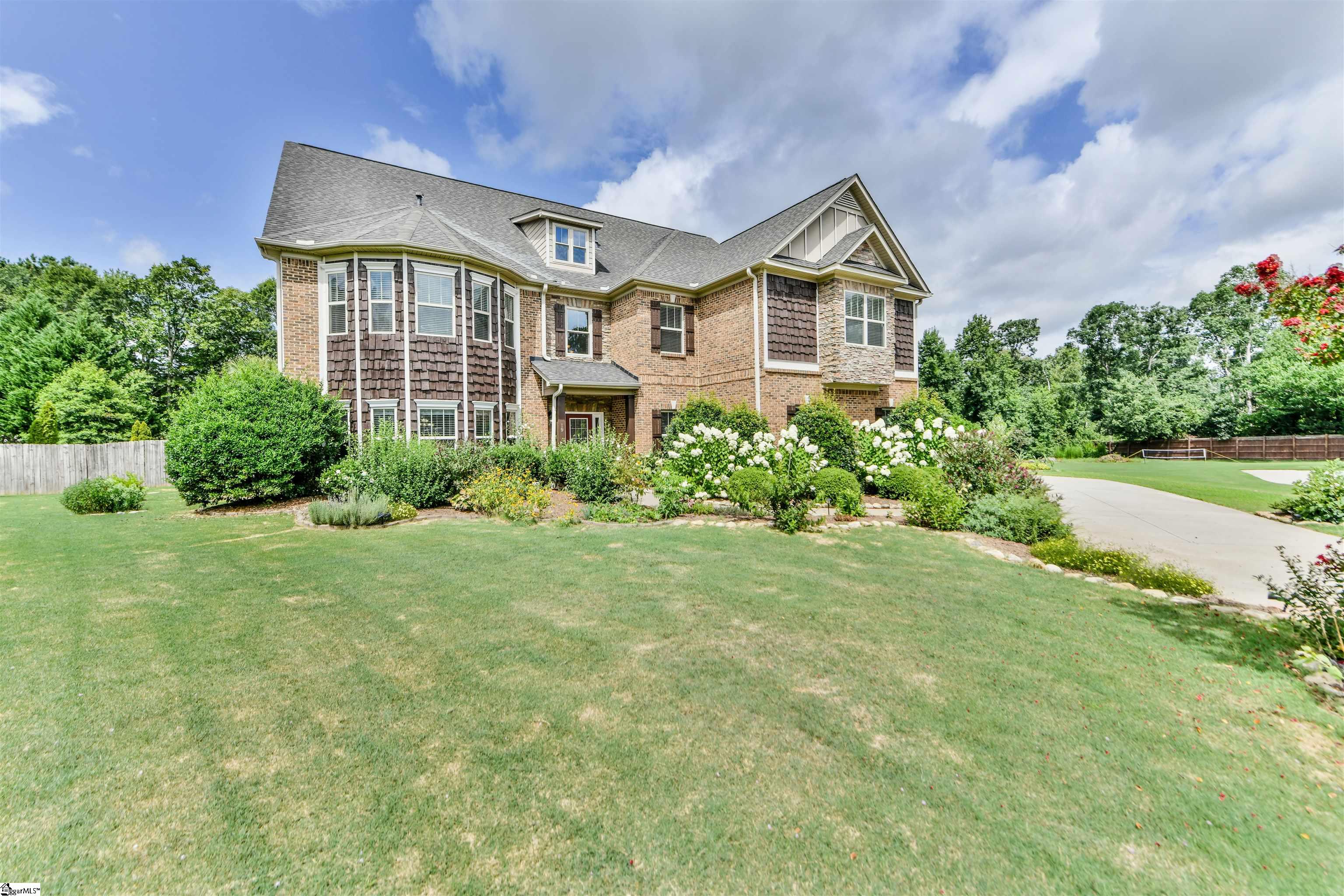 19 Bellagio Way Property Photo 2
