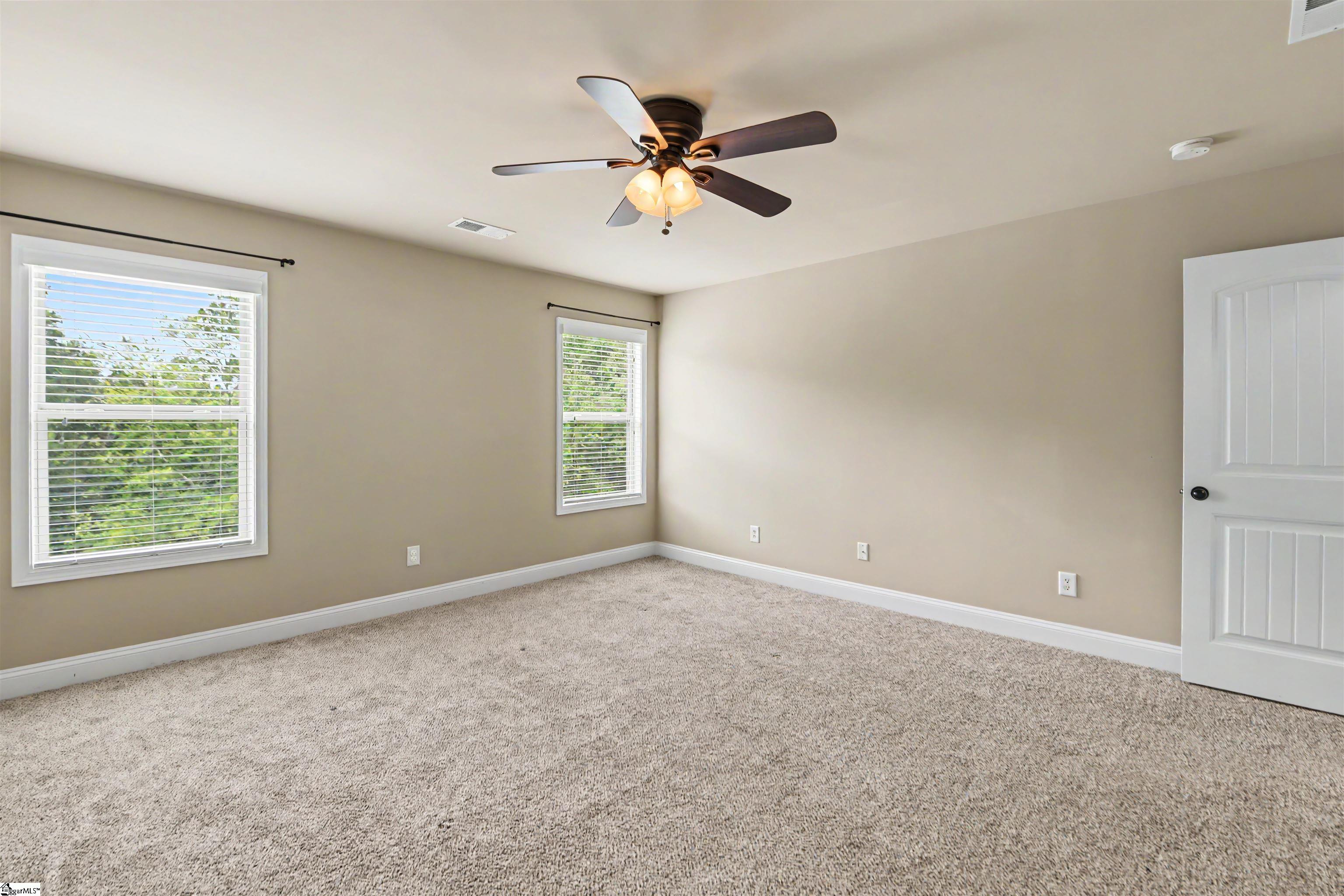 19 Bellagio Way Property Photo 43