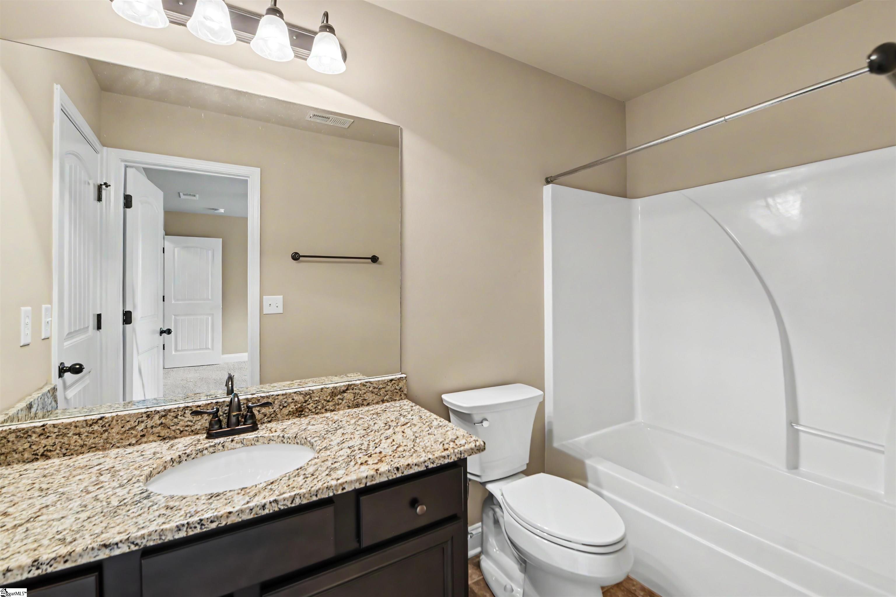 19 Bellagio Way Property Photo 44