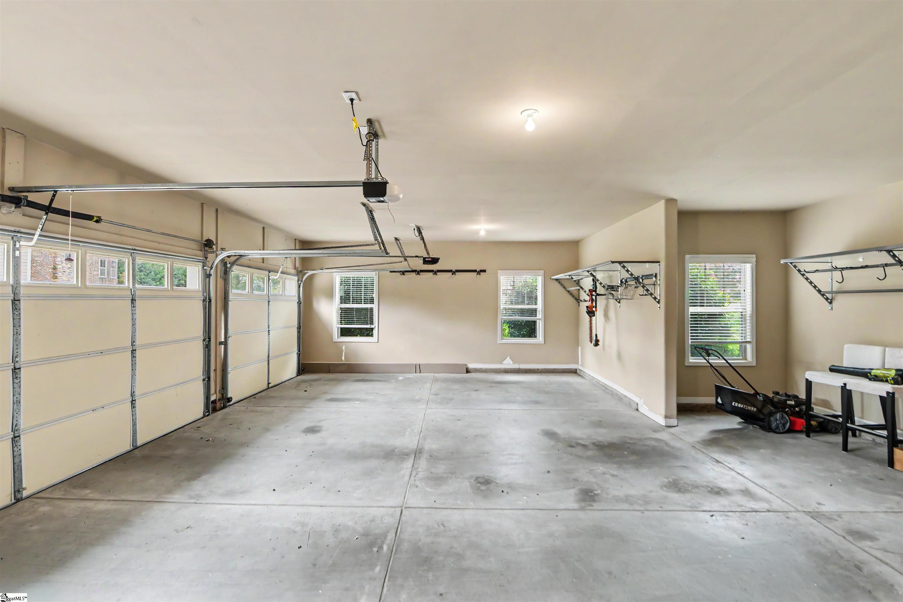 19 Bellagio Way Property Photo 47