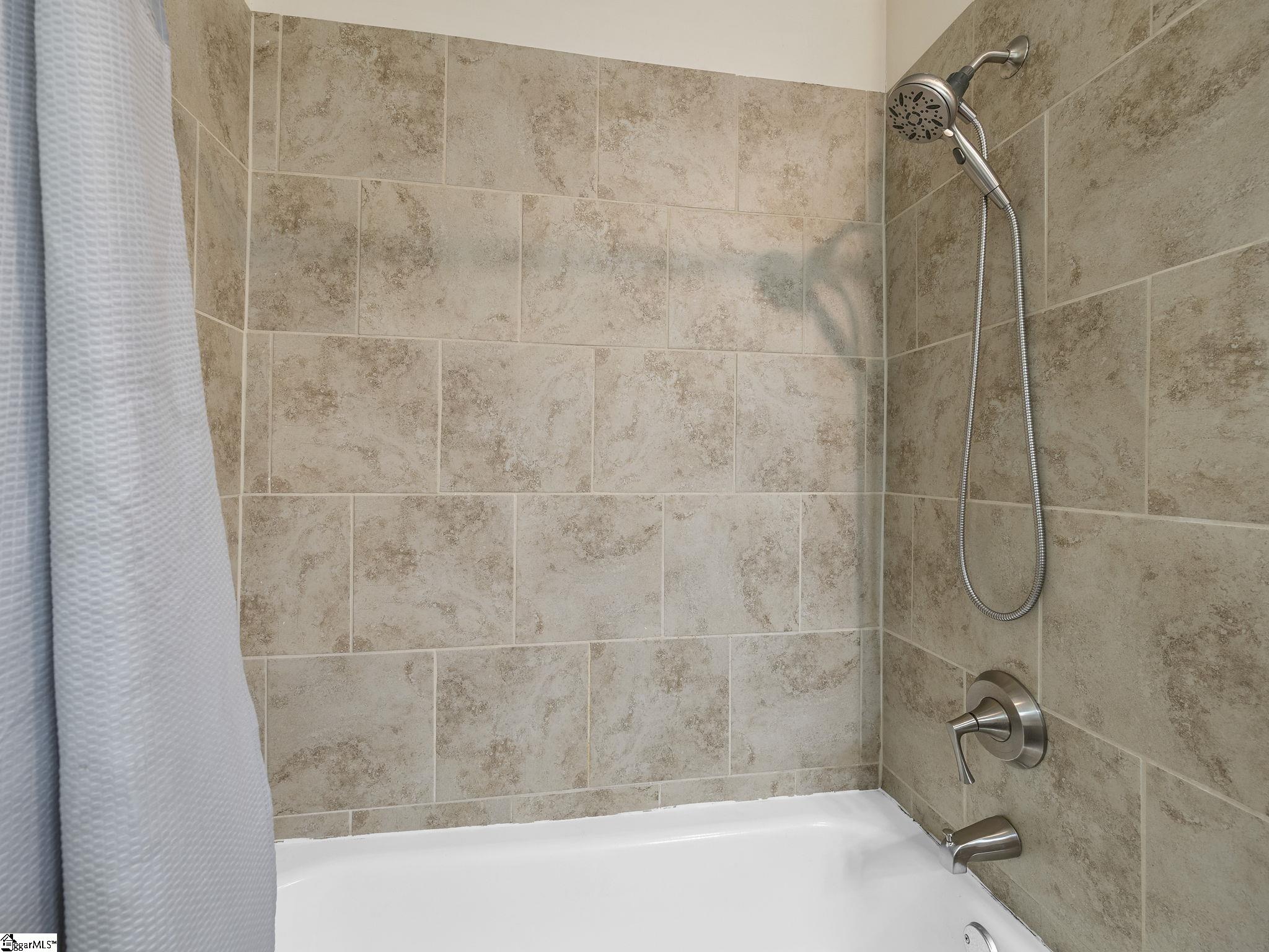 304 Earl Drive Property Photo 17