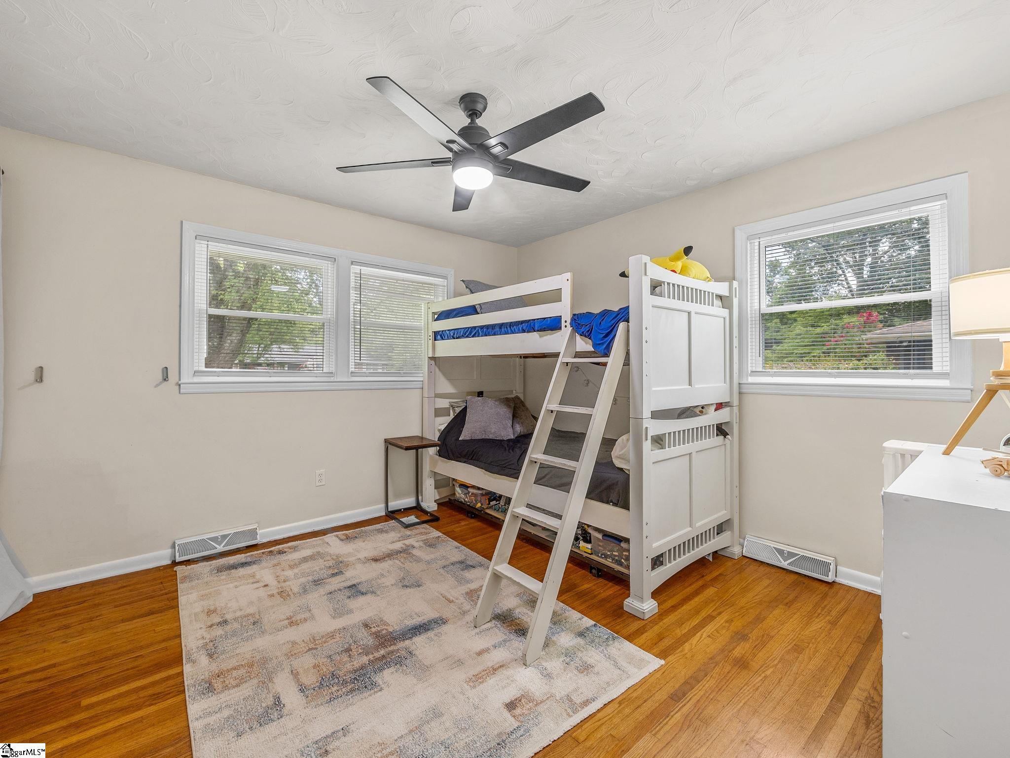304 Earl Drive Property Photo 22