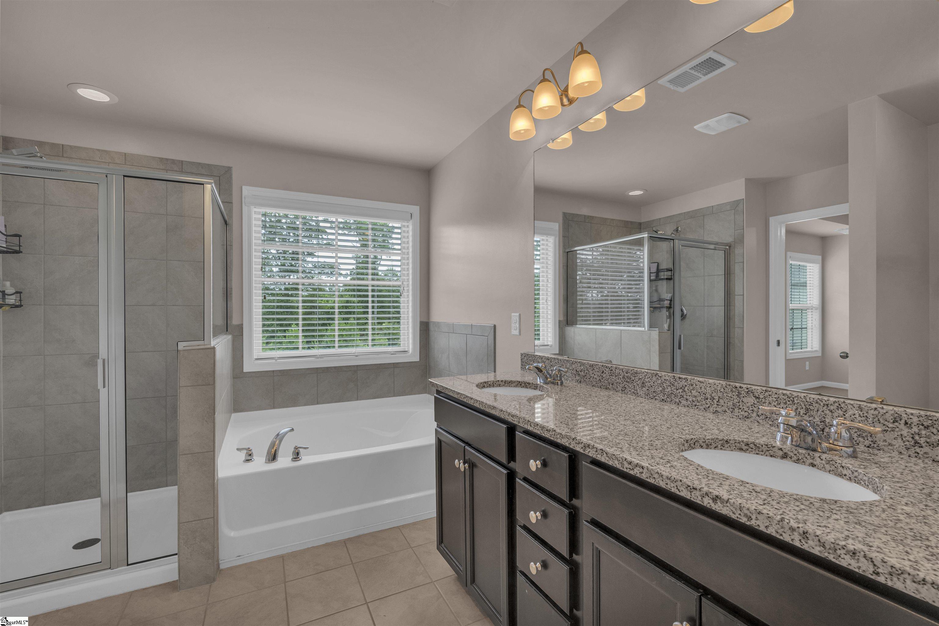 210 Redmont Court Property Photo 12
