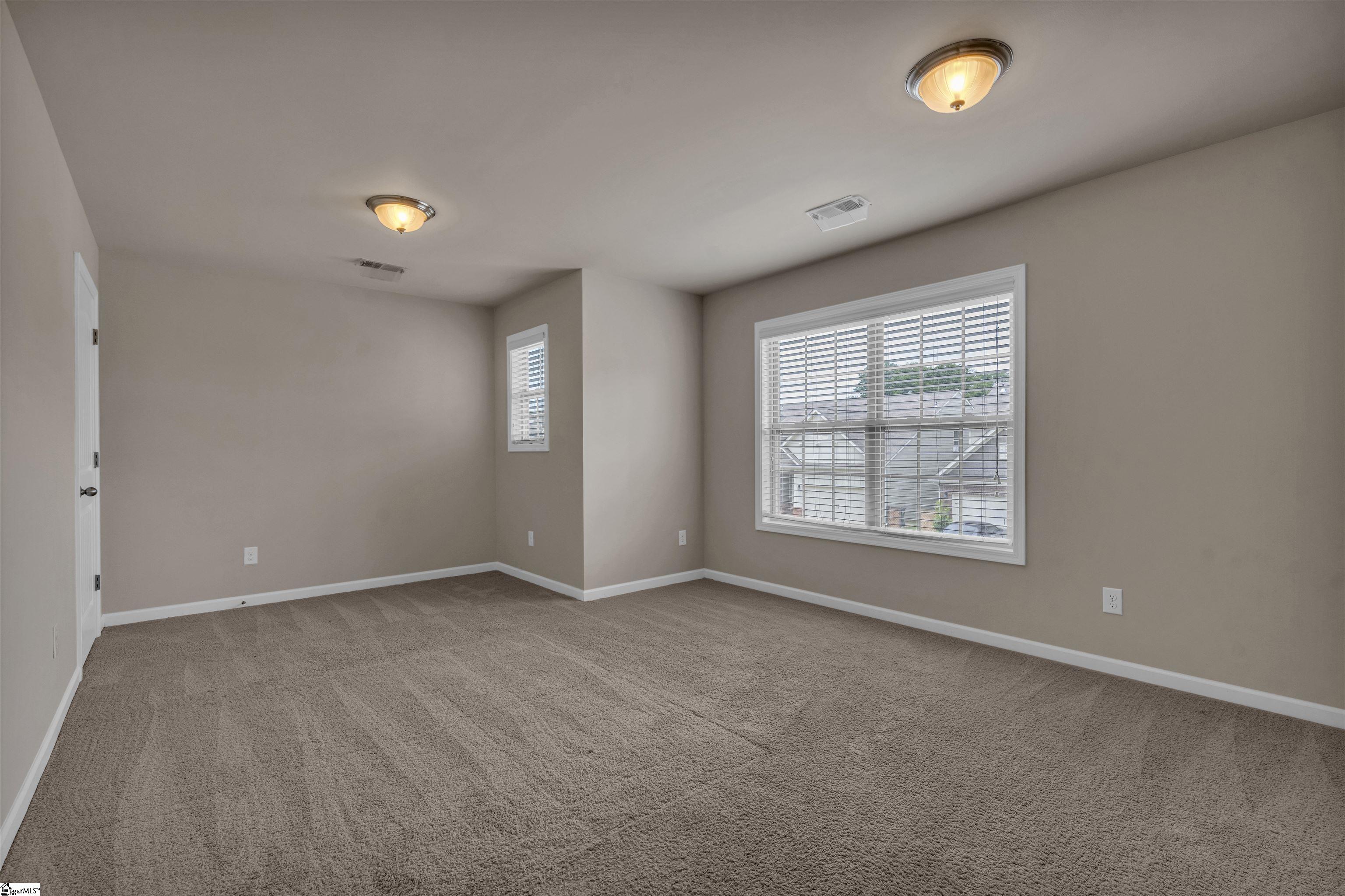 210 Redmont Court Property Photo 14
