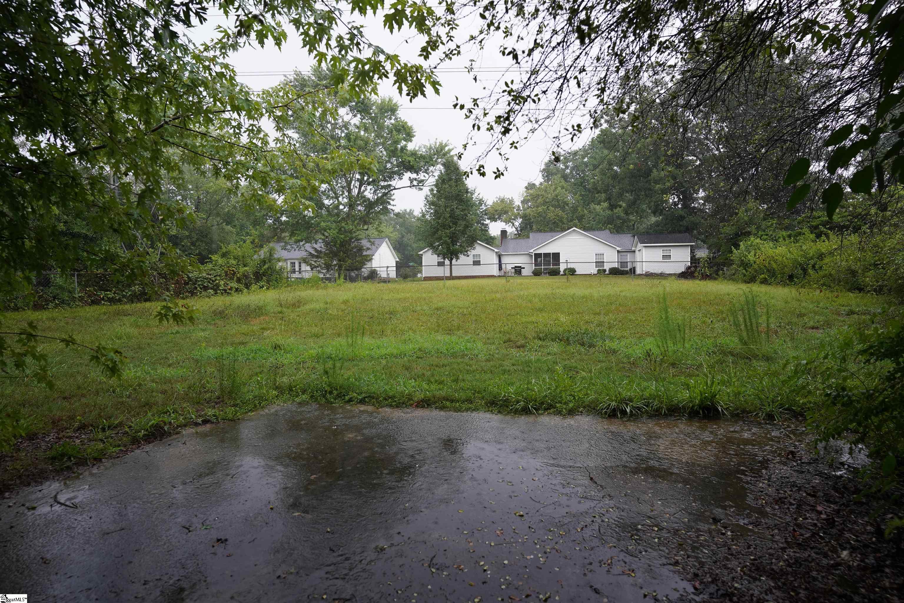 100 Crowndale Drive Property Photo 18