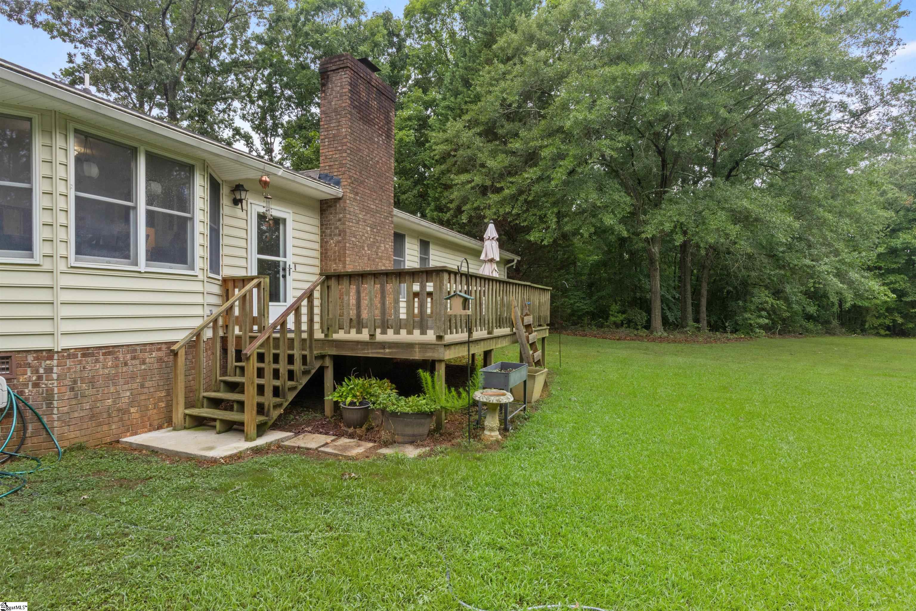 108 Cardinal Circle Property Photo 28