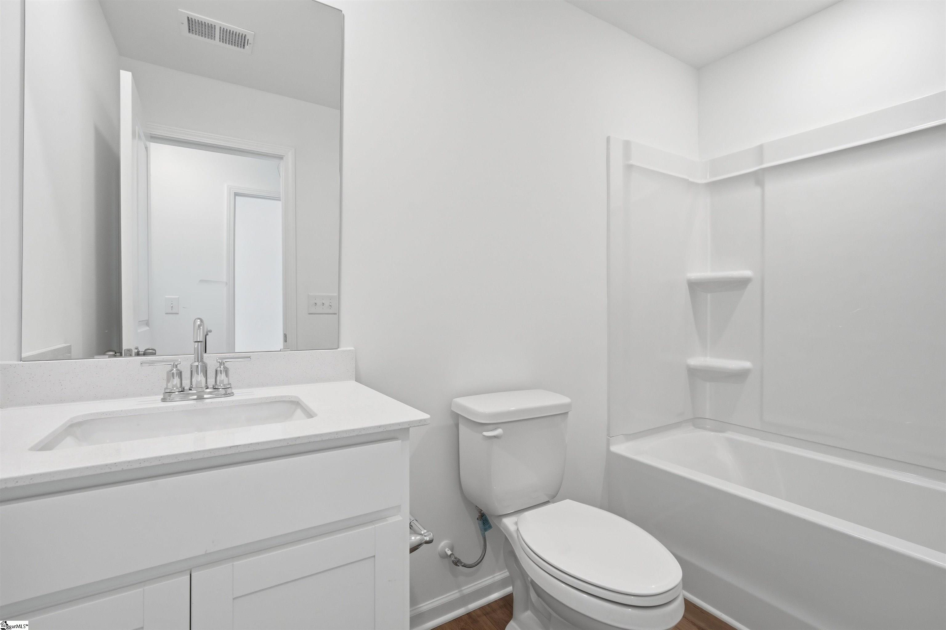 909 Mahaffey Court Property Photo 16