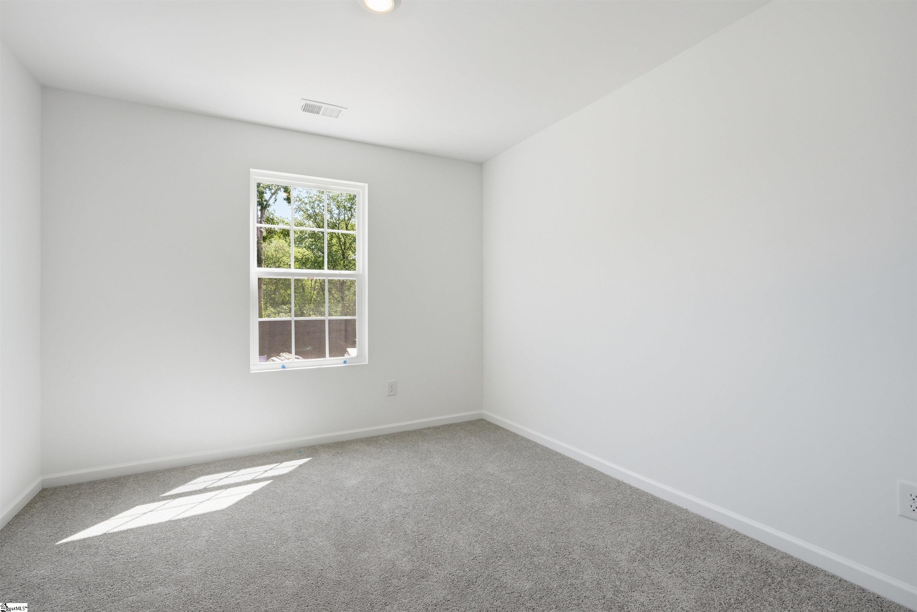 909 Mahaffey Court Property Photo 17