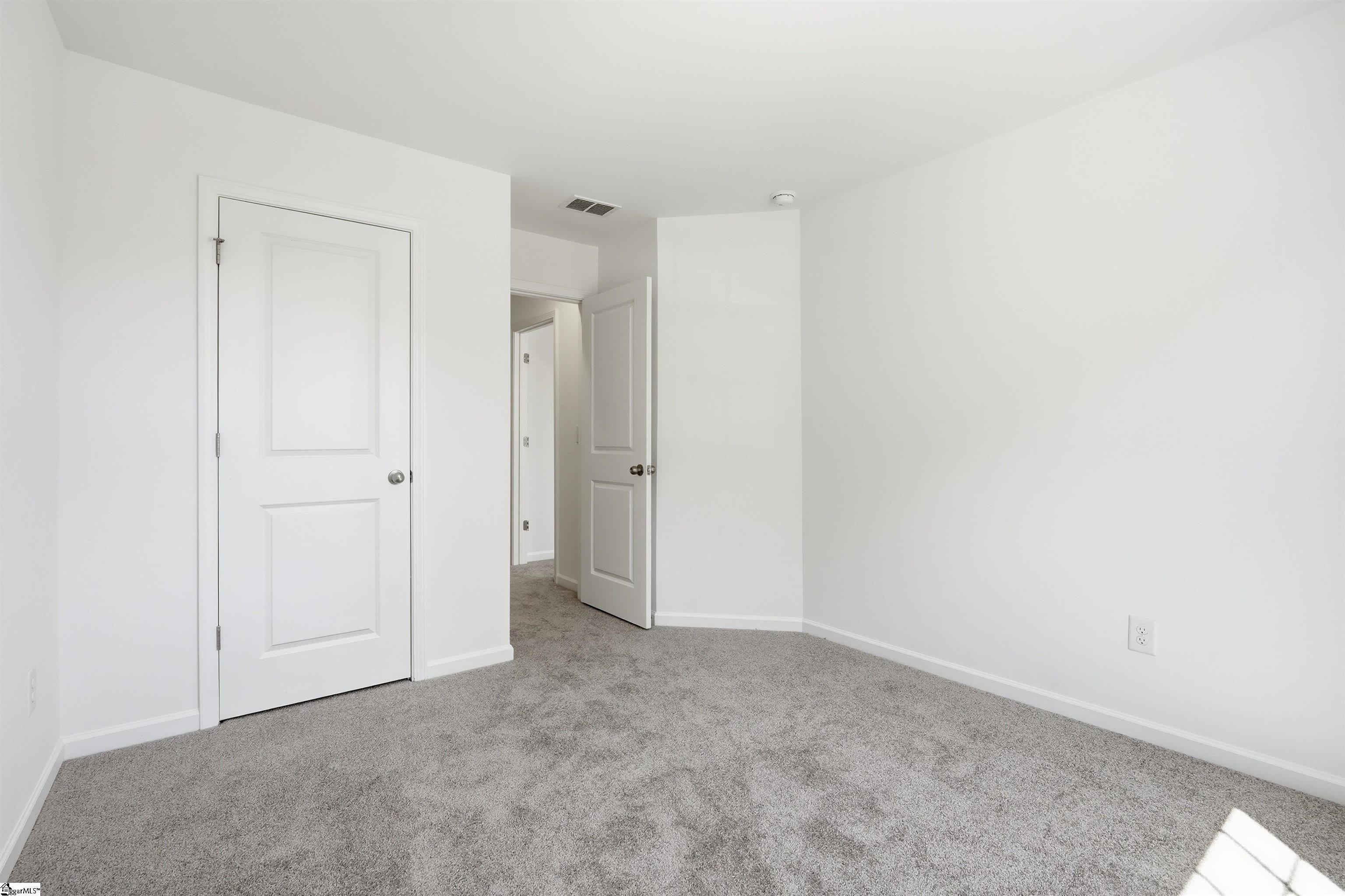 909 Mahaffey Court Property Photo 18