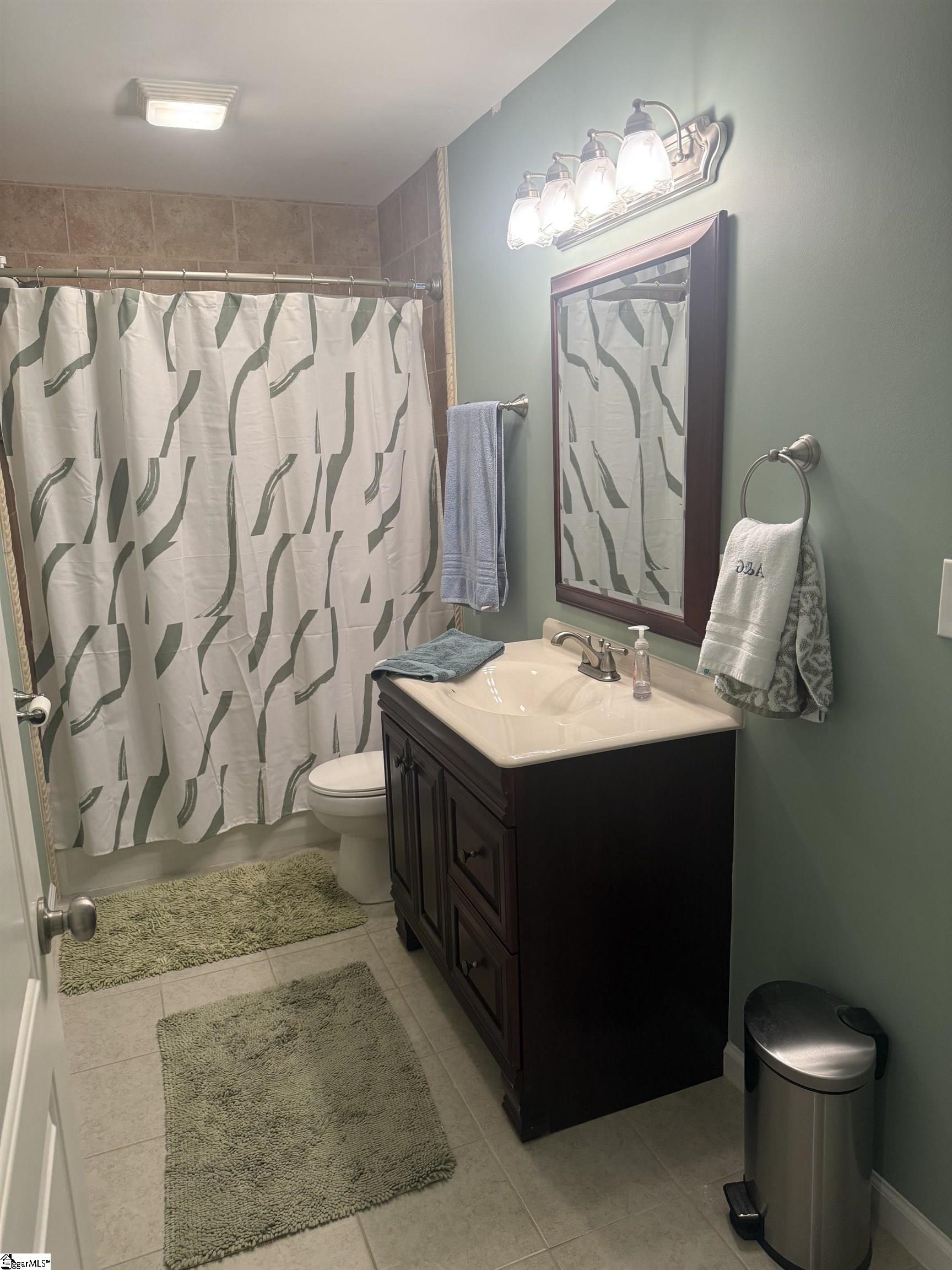 16 Ellesmere Drive Property Photo 16