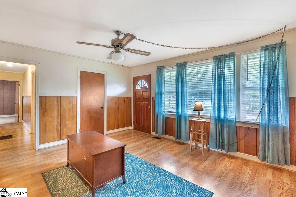 529 Stone Drive Property Photo 3