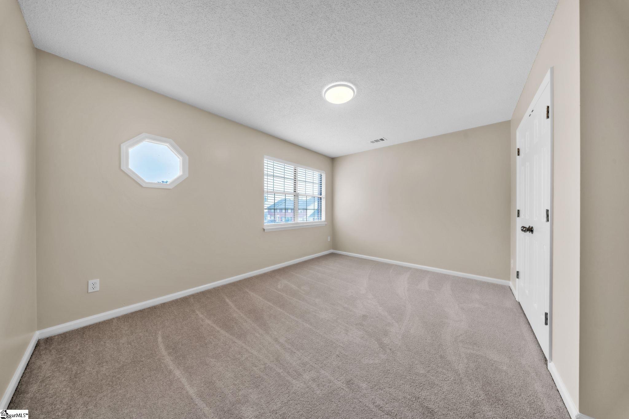 404 W Townes Court Property Photo 25