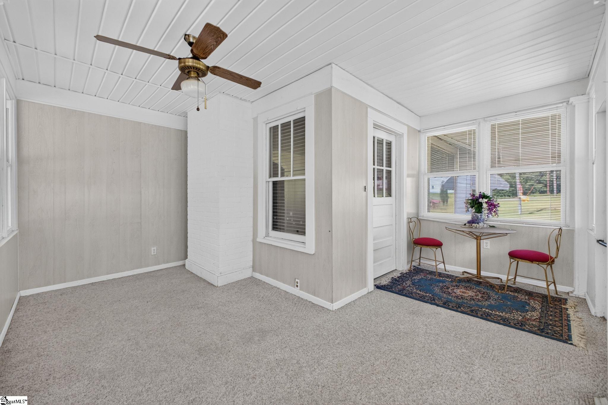 119 Paula Circle Property Photo 3