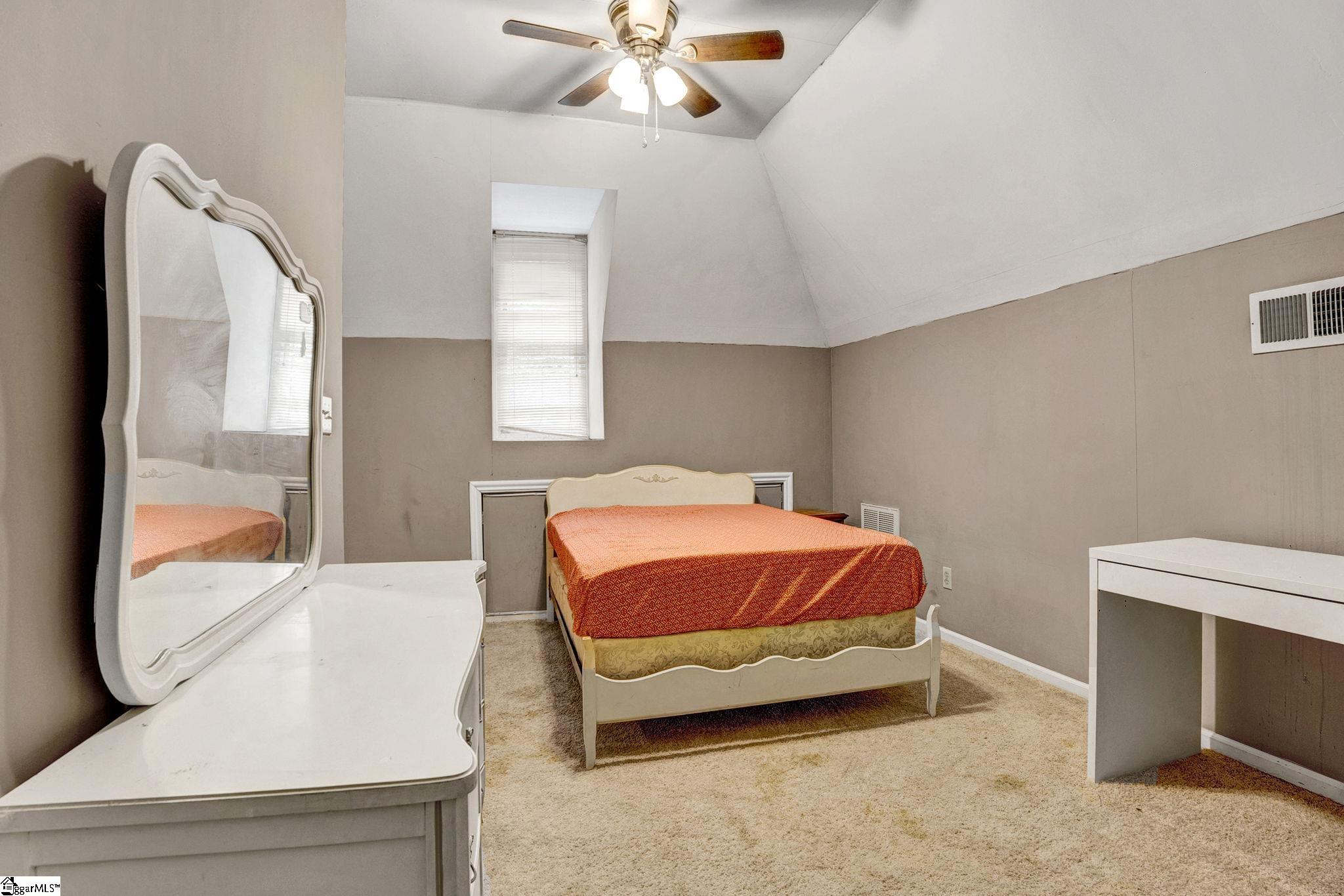 403 Primrose Court Property Photo 35