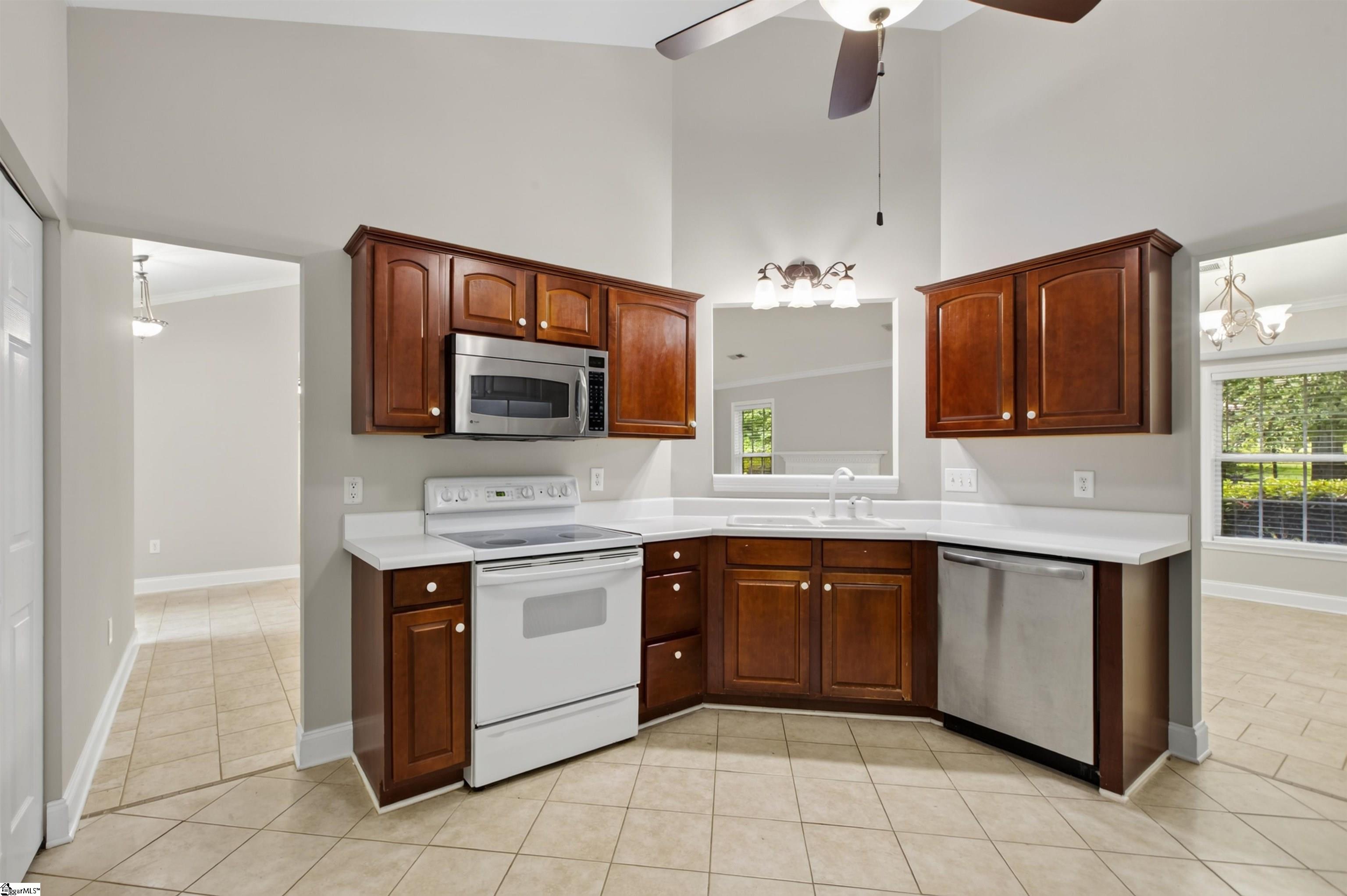 207 Baldwin Pines Court Property Photo 7