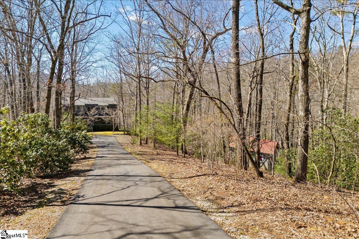 512 Doe Run Property Photo 2