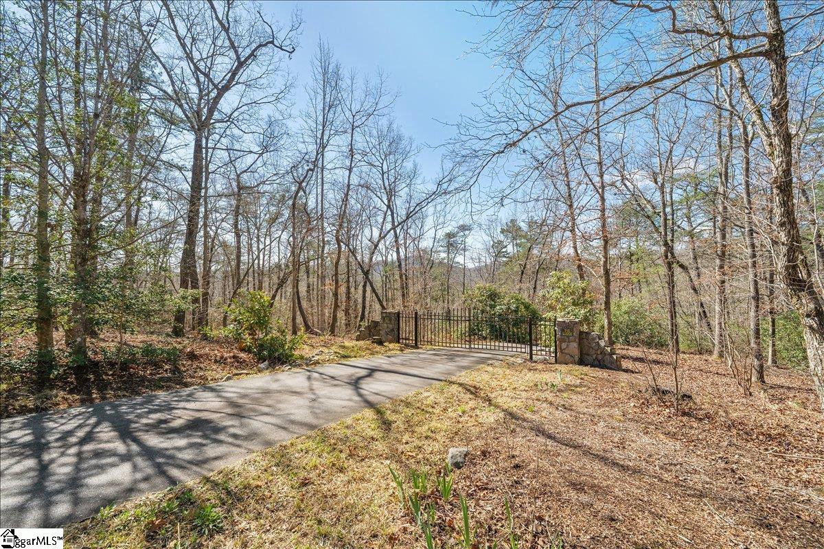 512 Doe Run Property Photo 29