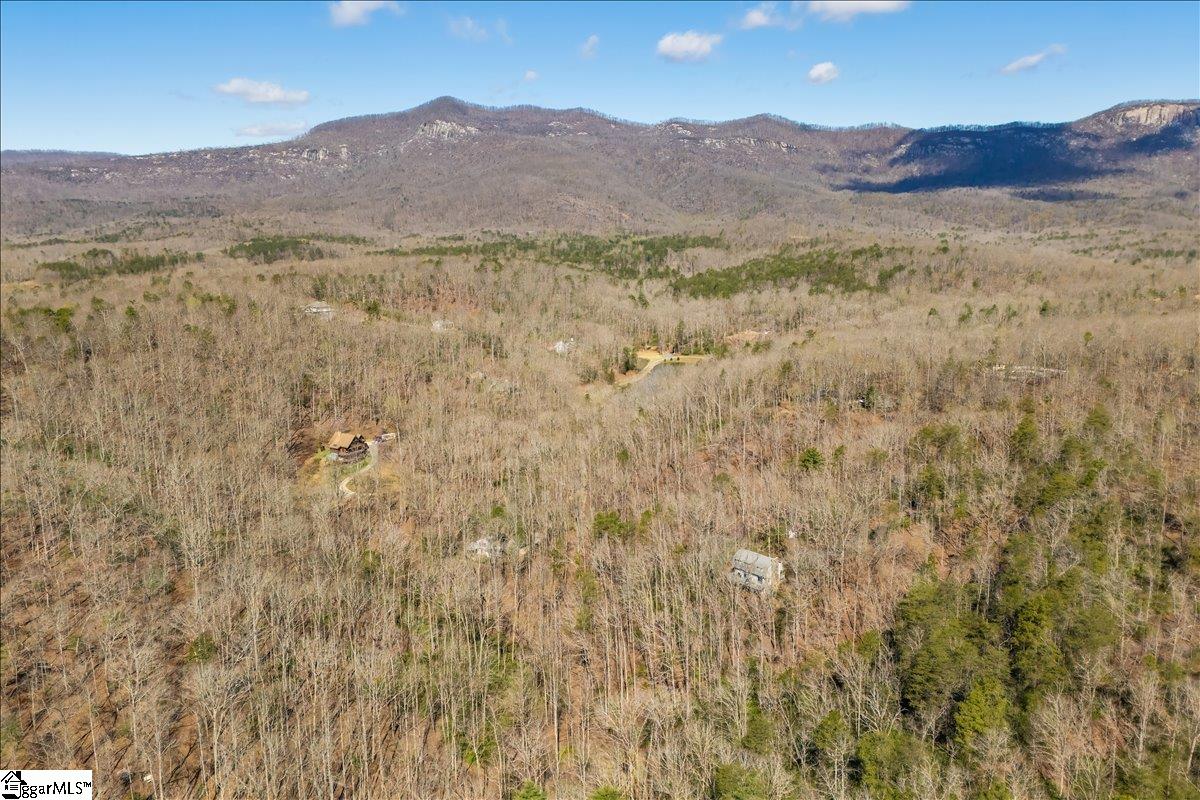512 Doe Run Property Photo 32