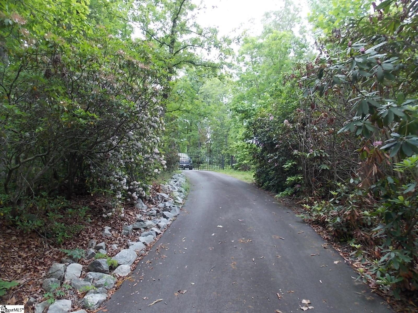 512 Doe Run Property Photo 43