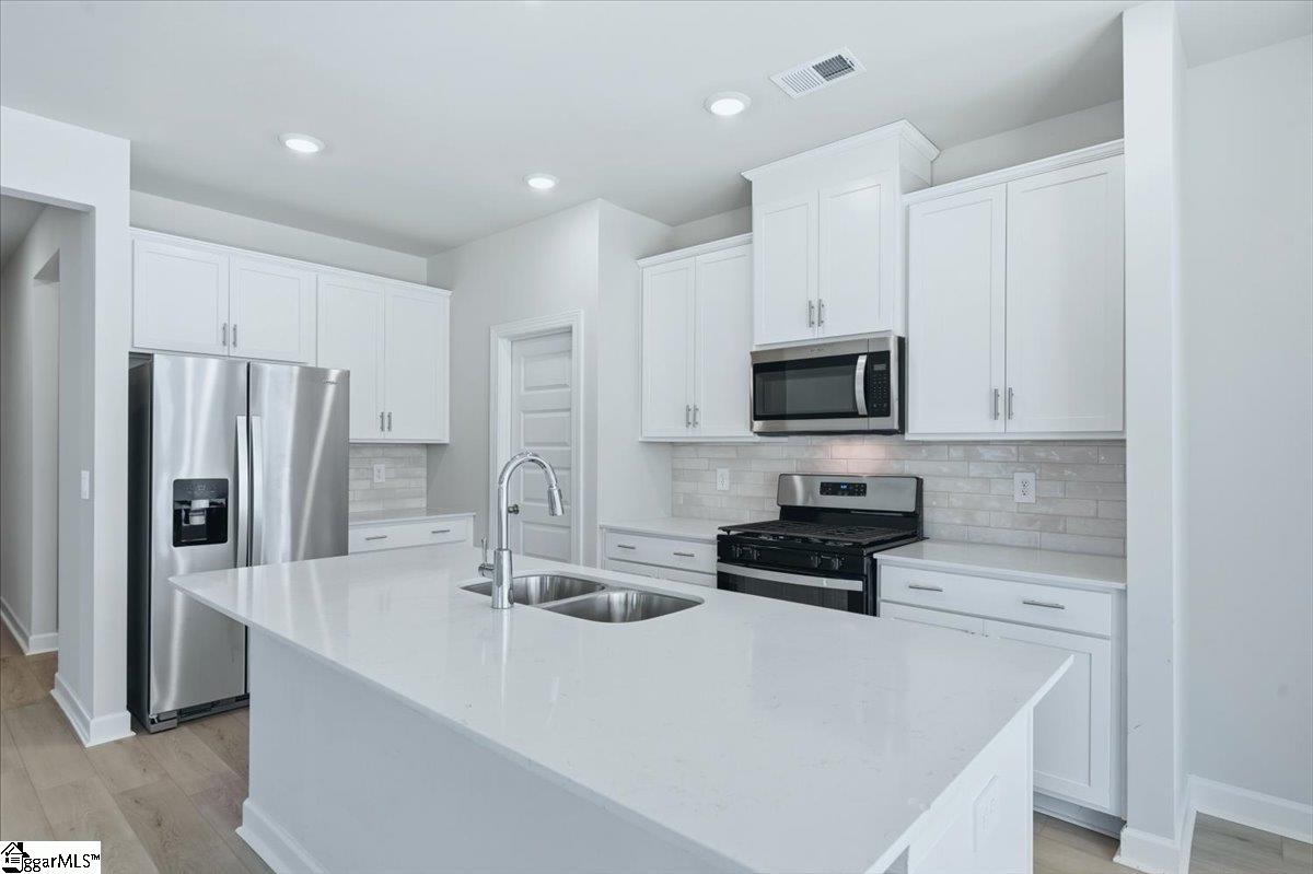 211 Moretz Place Property Photo 12
