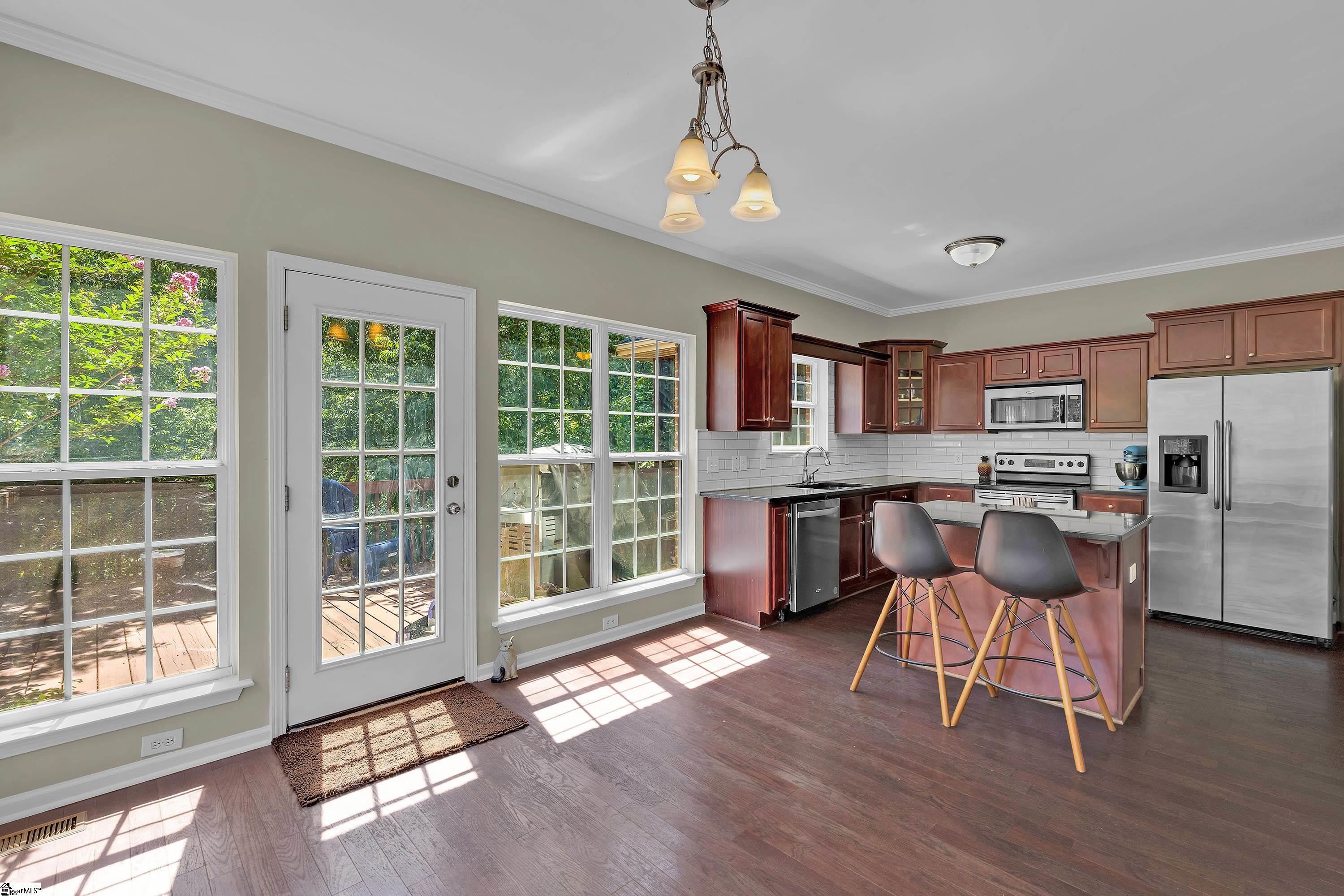 316 New Tarleton Way Property Photo 10