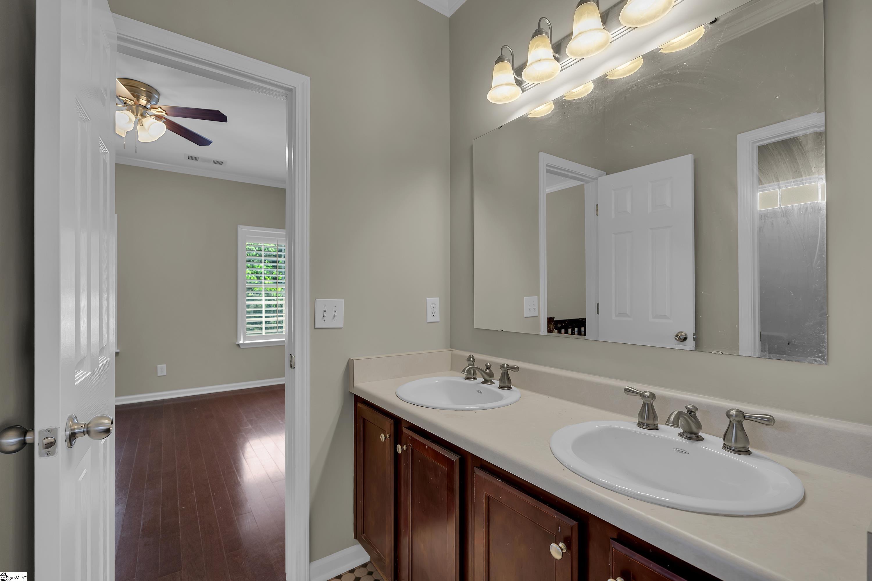 316 New Tarleton Way Property Photo 18