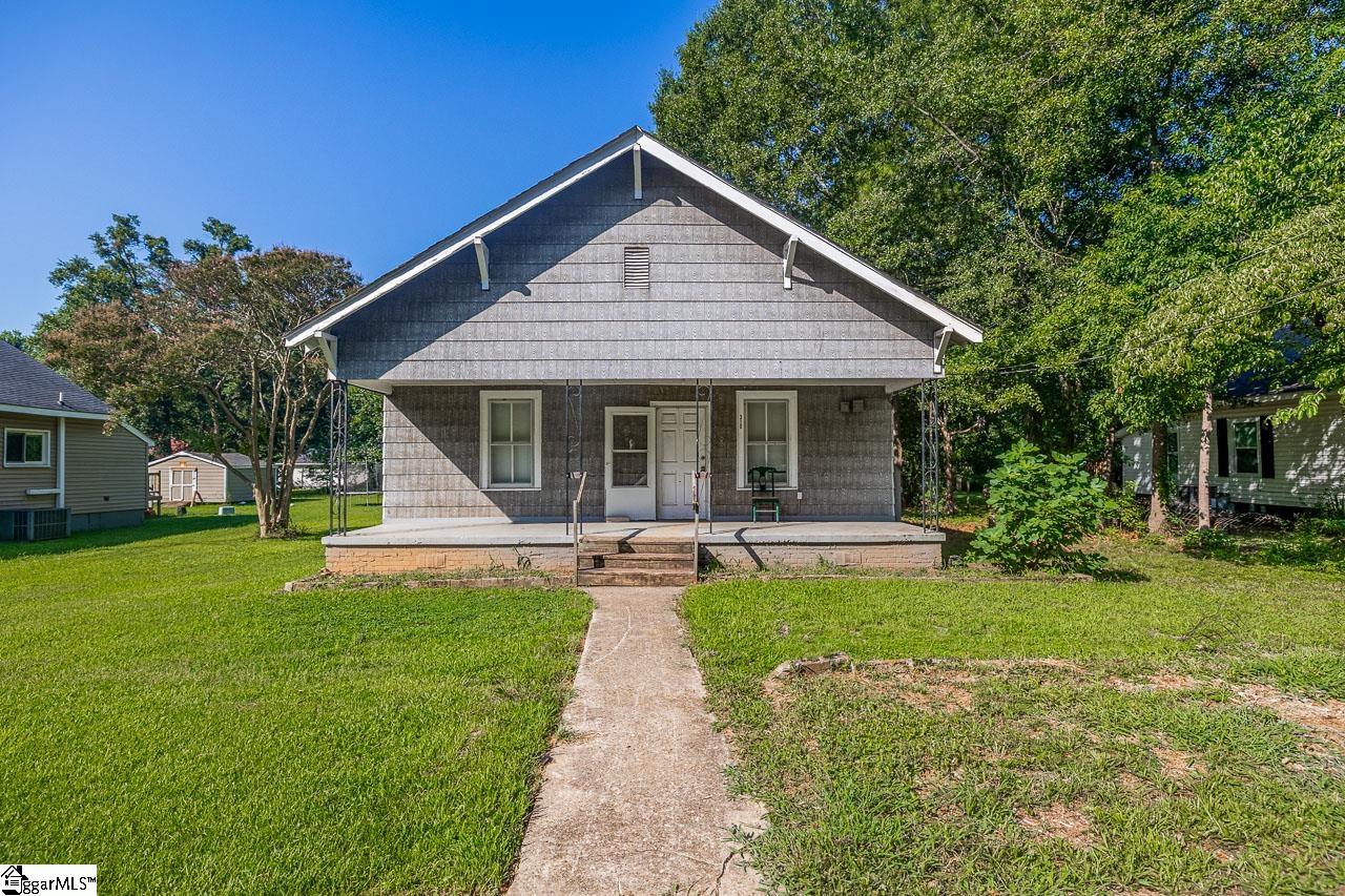 310 Hawkins Street Property Photo 2