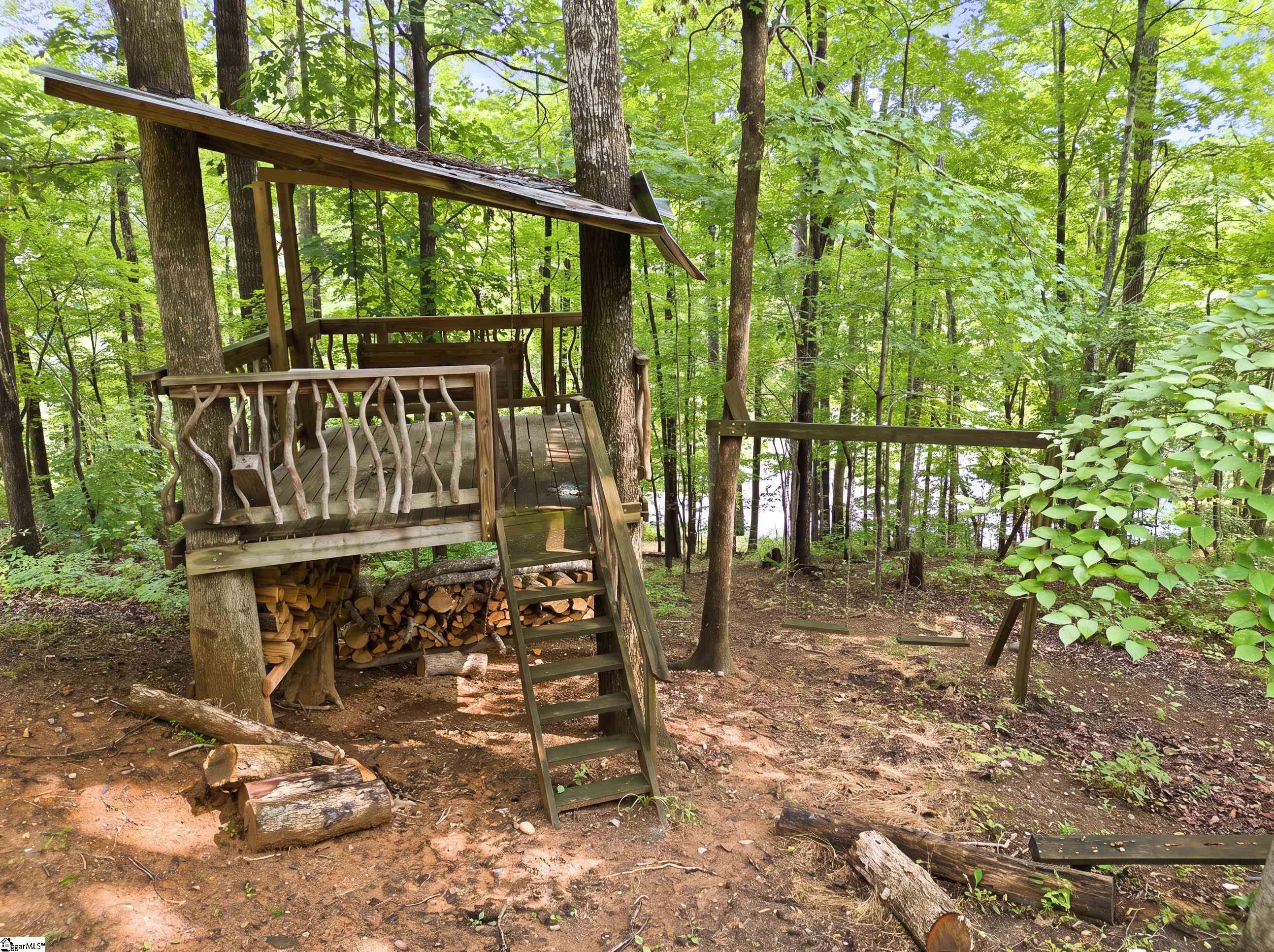 20 Forest Drive Property Photo 8