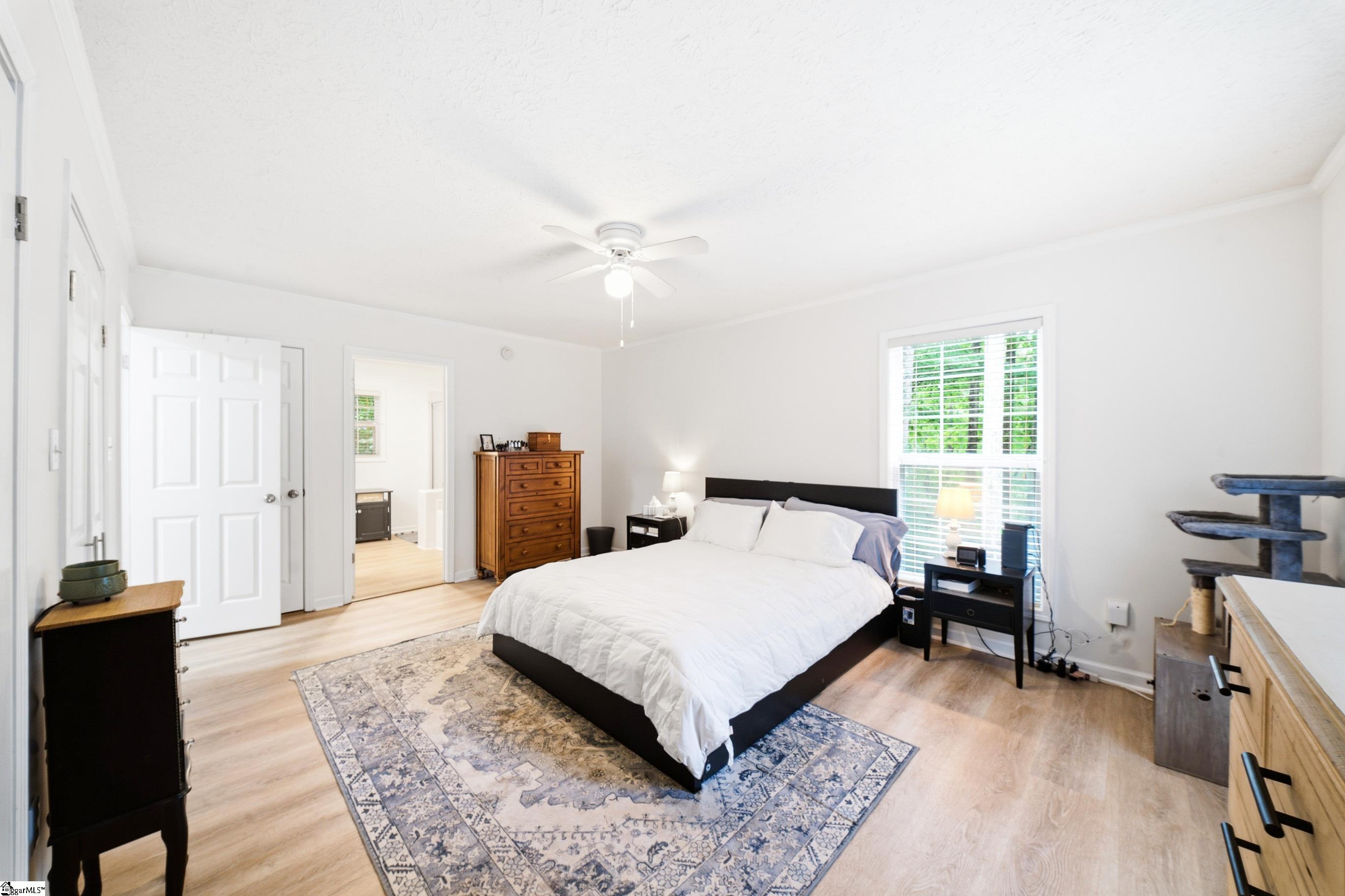 20 Forest Drive Property Photo 9