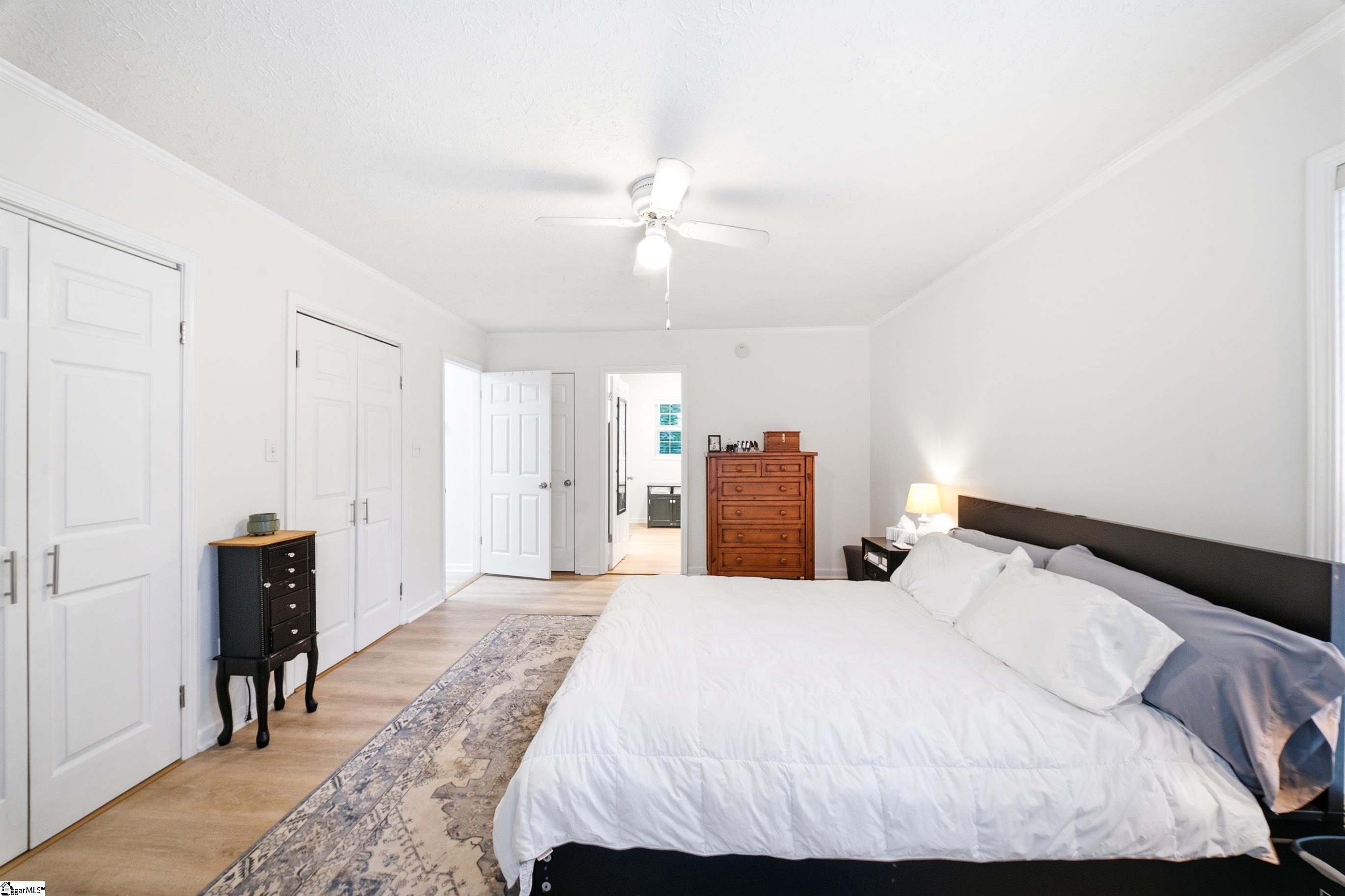 20 Forest Drive Property Photo 22
