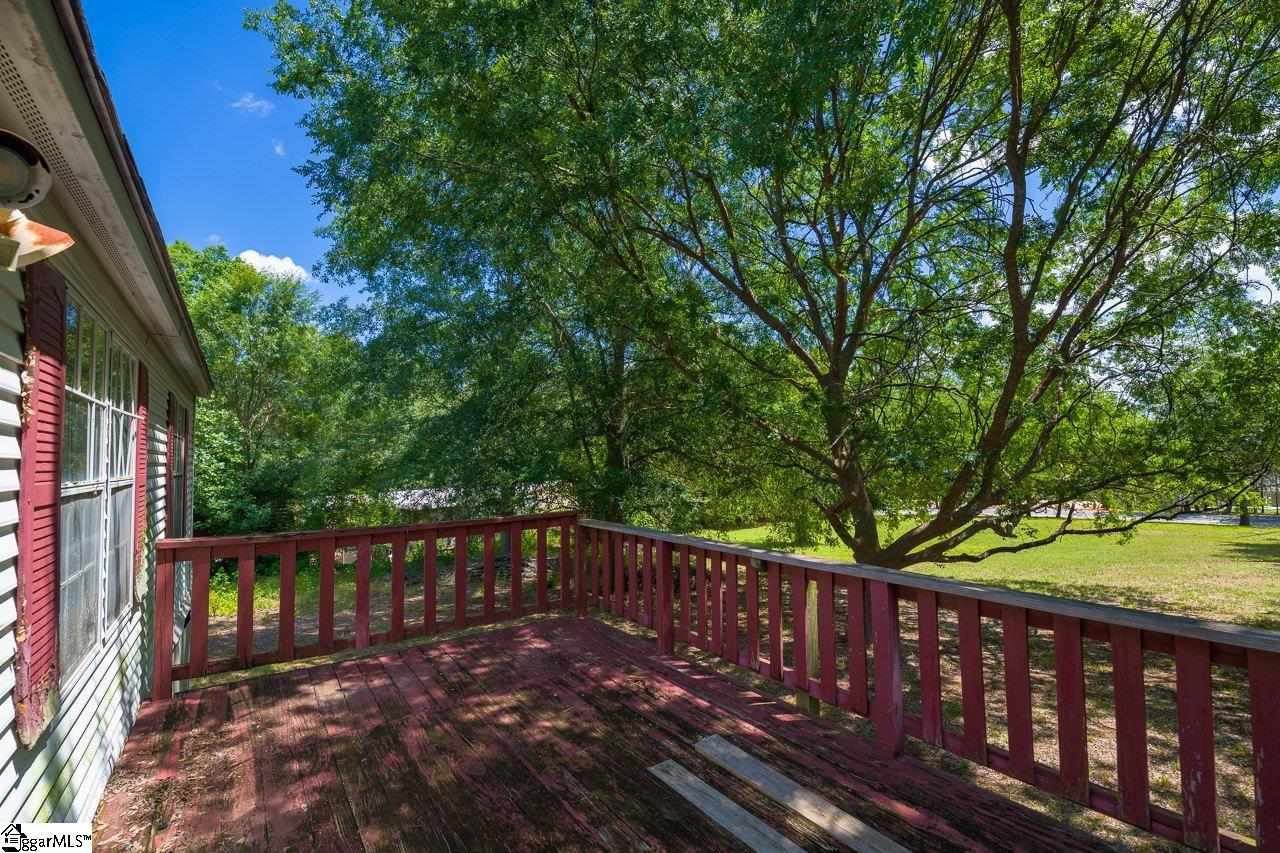 1285 Hampton Road Property Photo 4