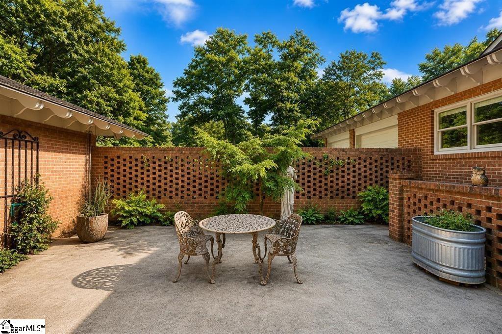 325 Lanham Circle Property Photo 45