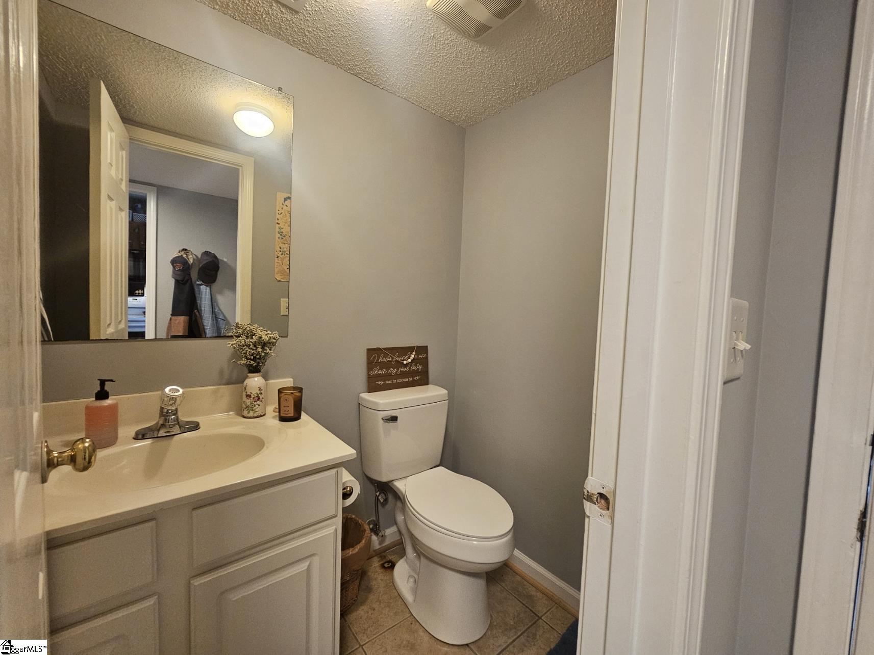 1108 Tiger Boulevard Property Photo 6