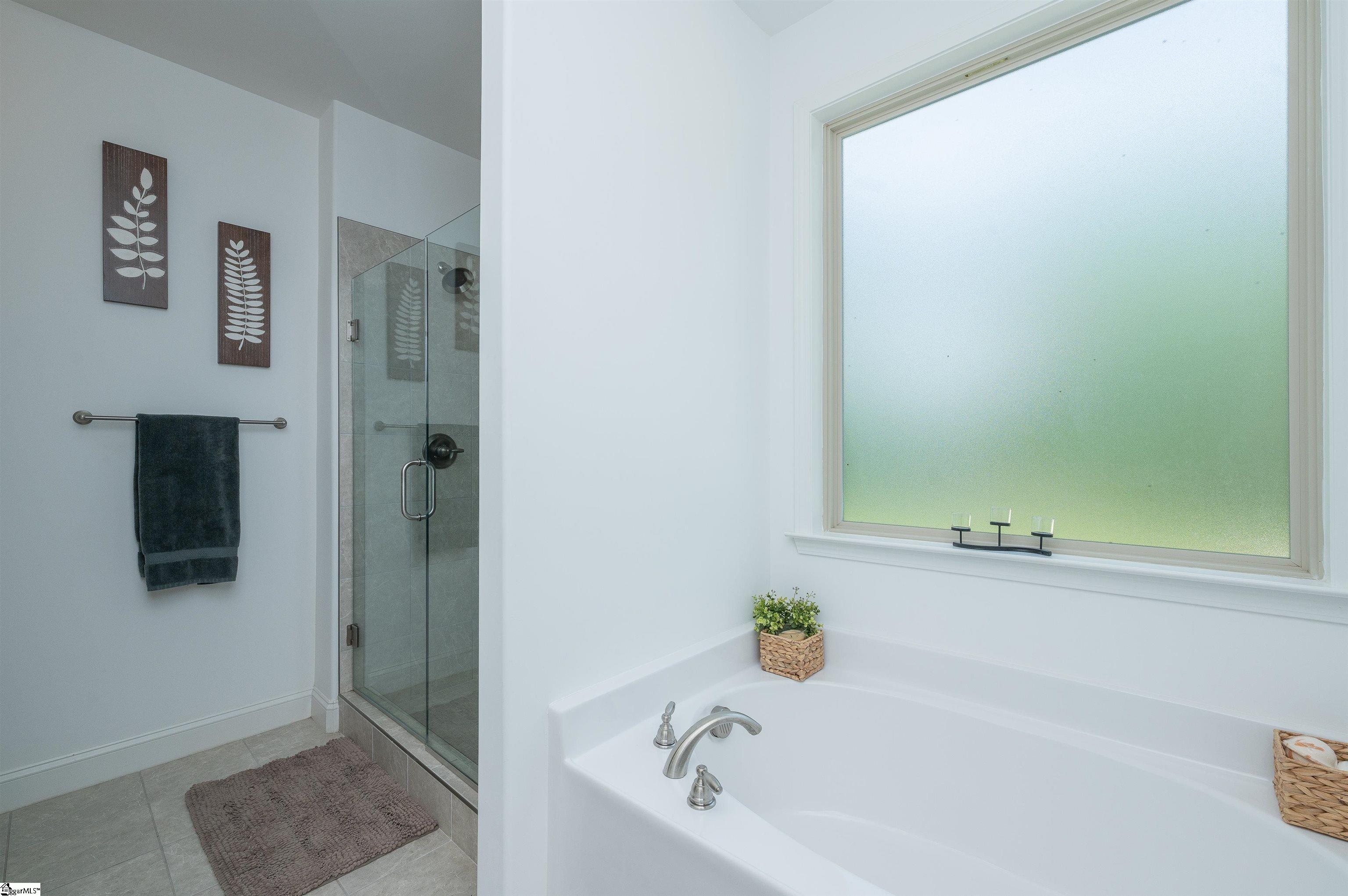 307 Barnhill Court Property Photo 18