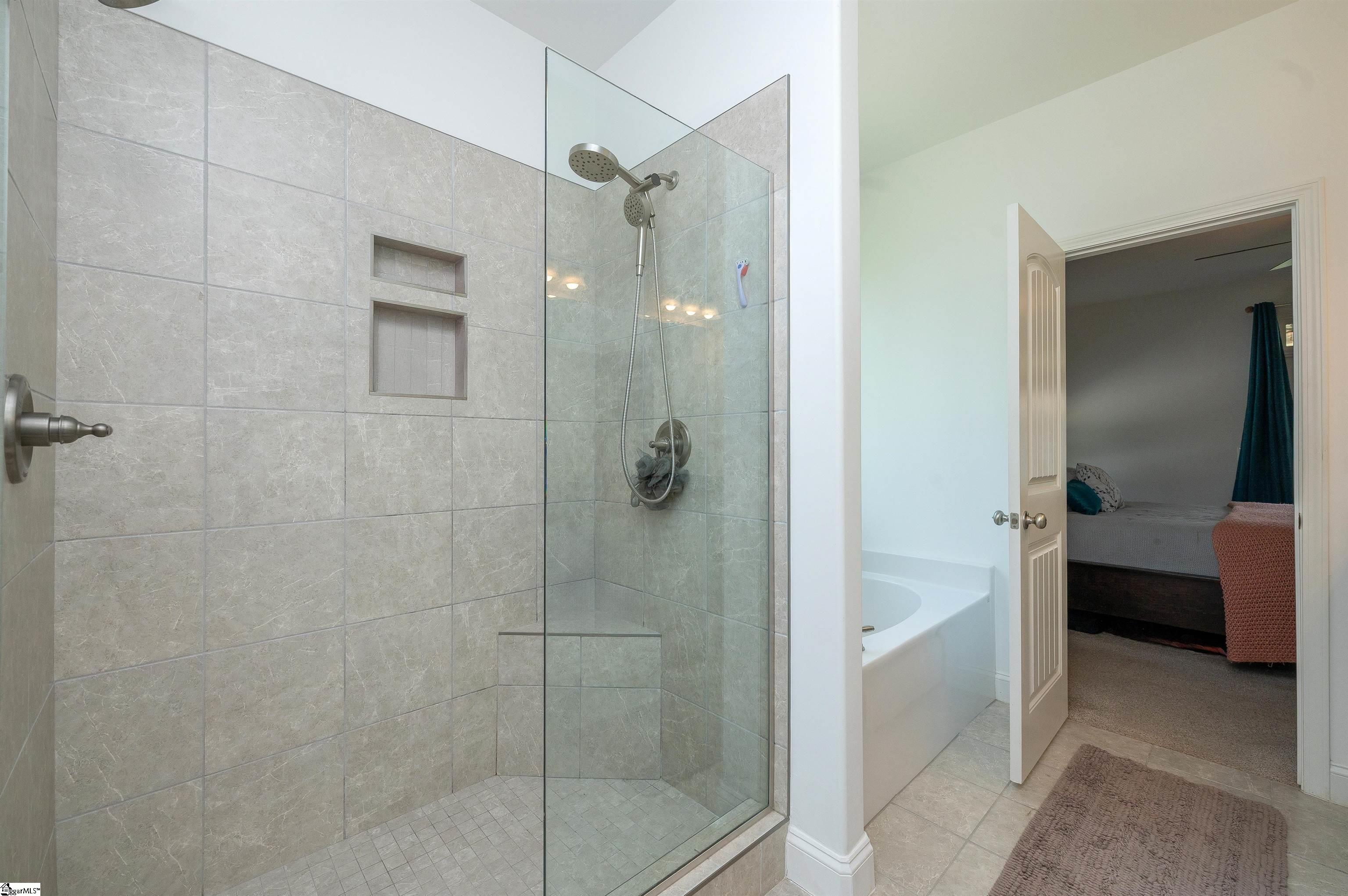 307 Barnhill Court Property Photo 19