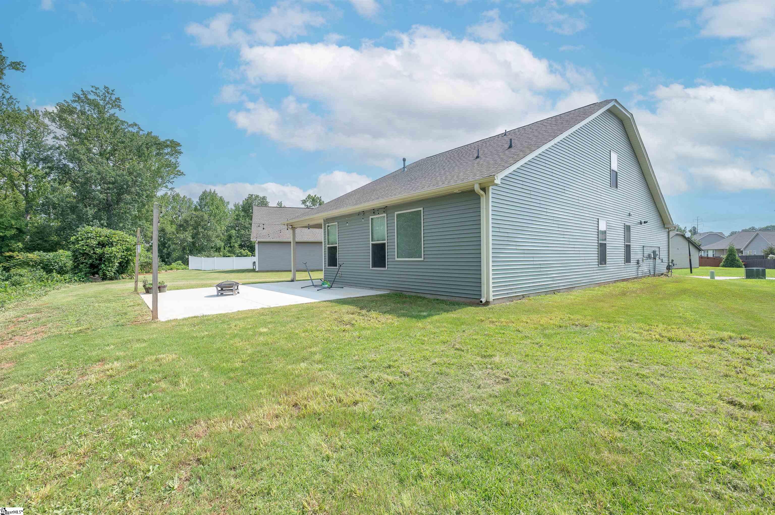 307 Barnhill Court Property Photo 31