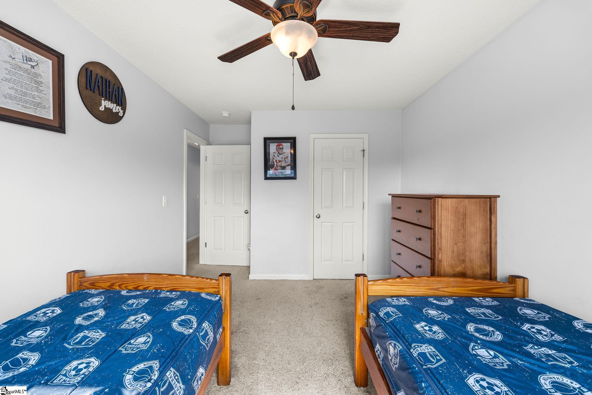112 Rustcraft Drive Property Photo 21