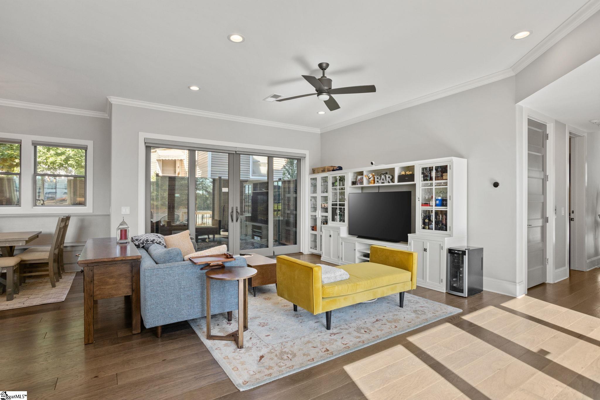 101 Gower Street Property Photo 11
