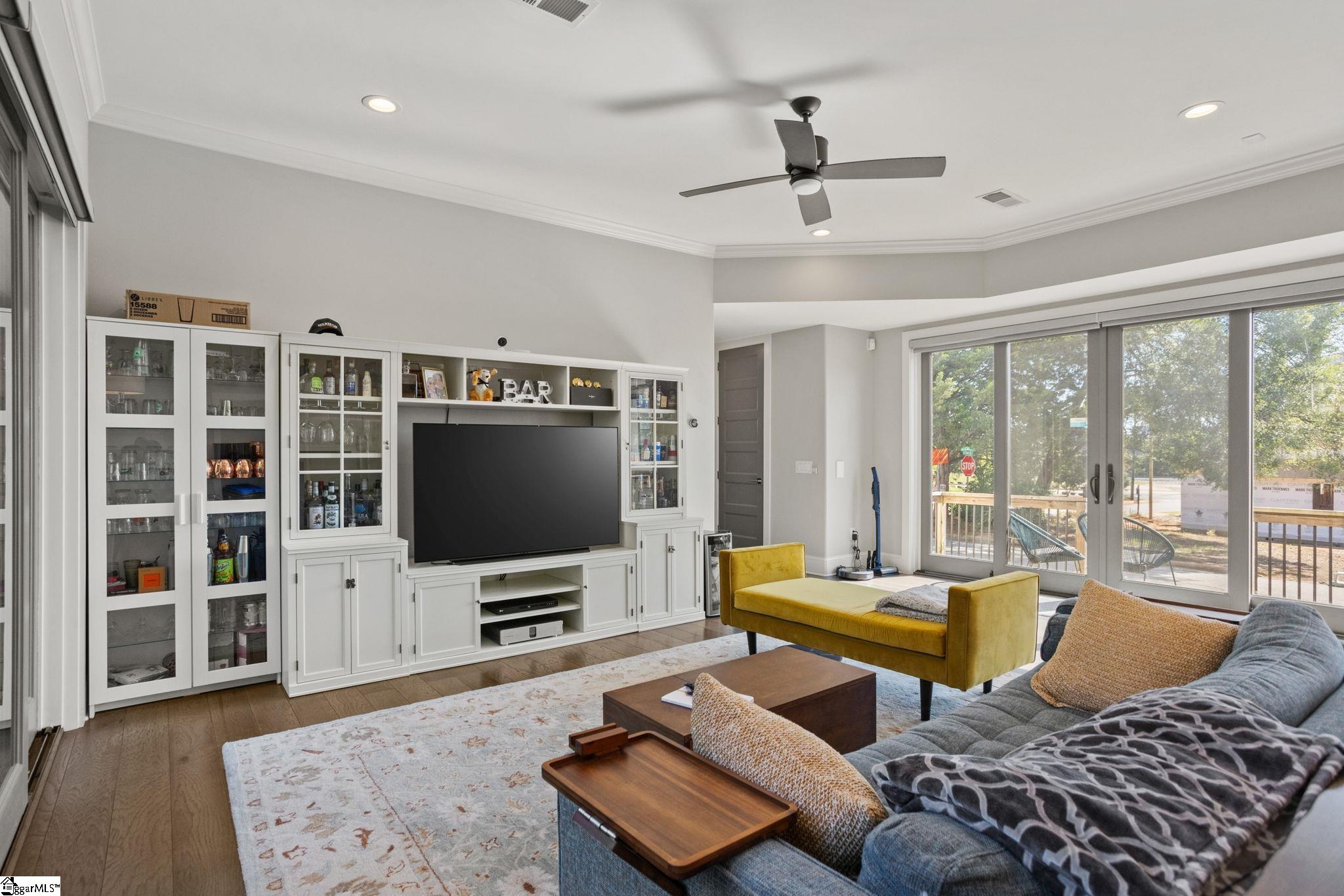 101 Gower Street Property Photo 12
