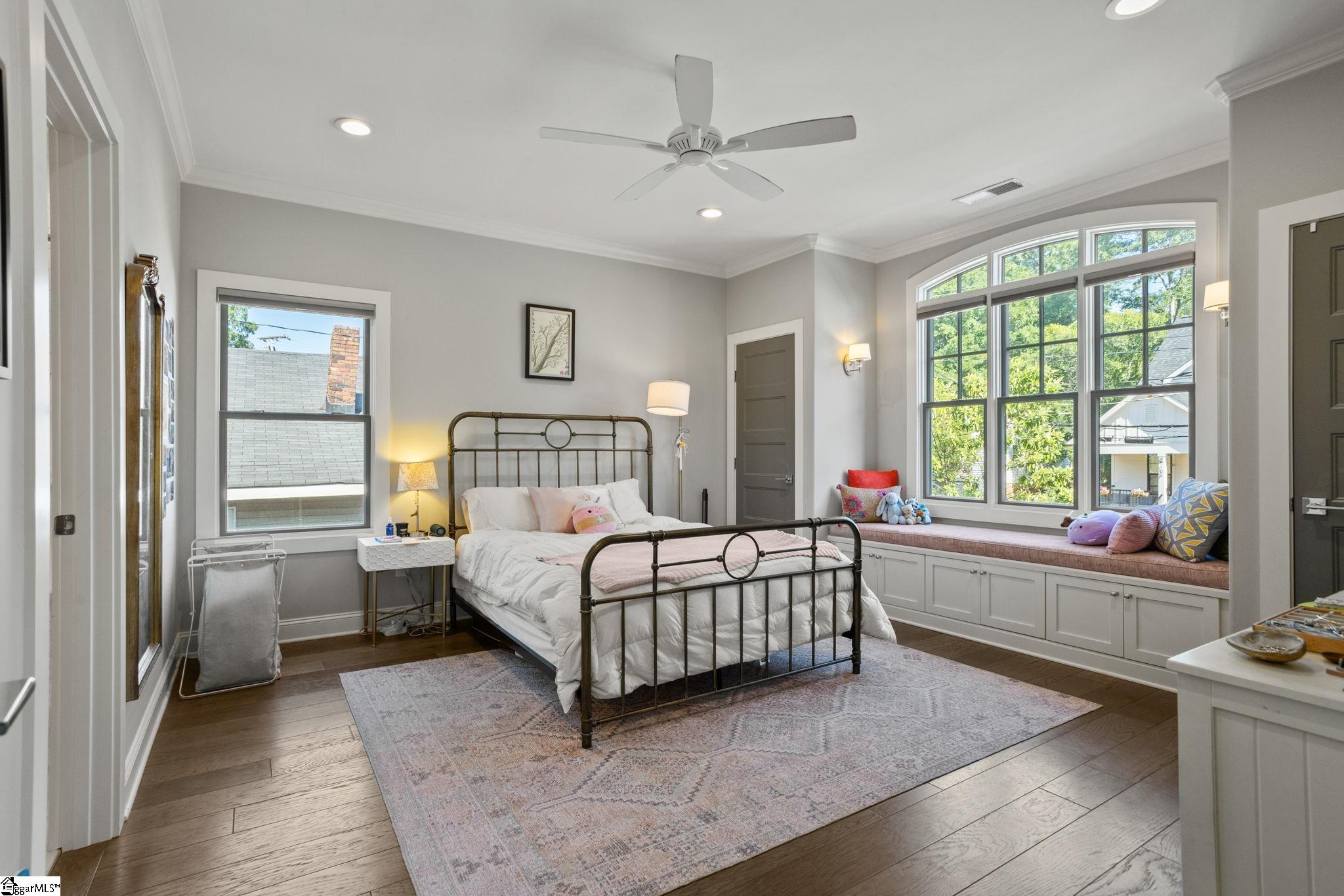 101 Gower Street Property Photo 32