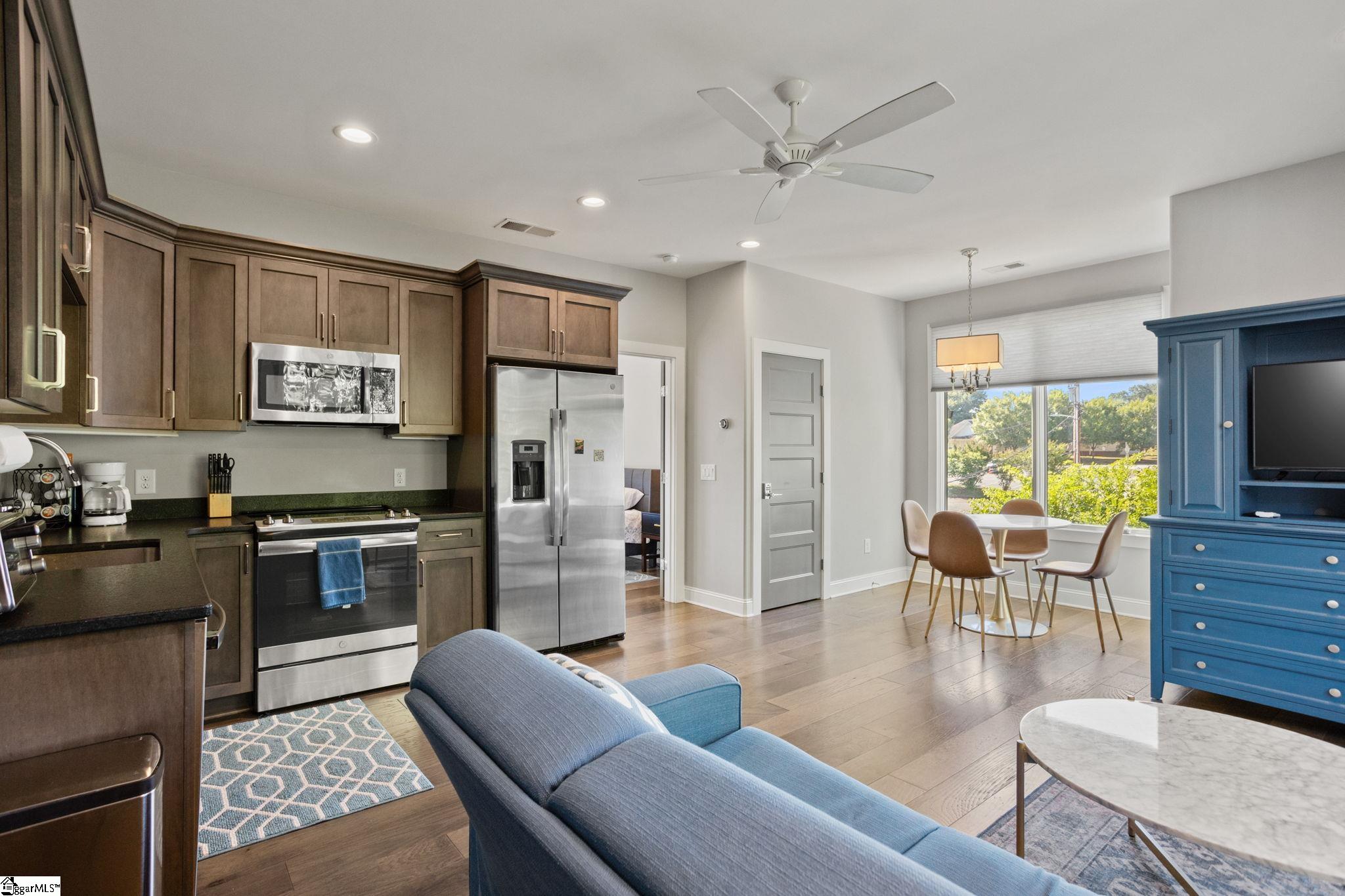 101 Gower Street Property Photo 43