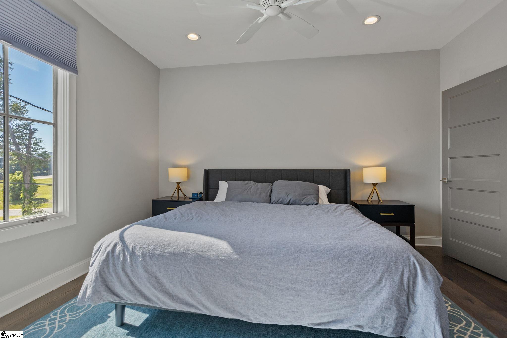 101 Gower Street Property Photo 49