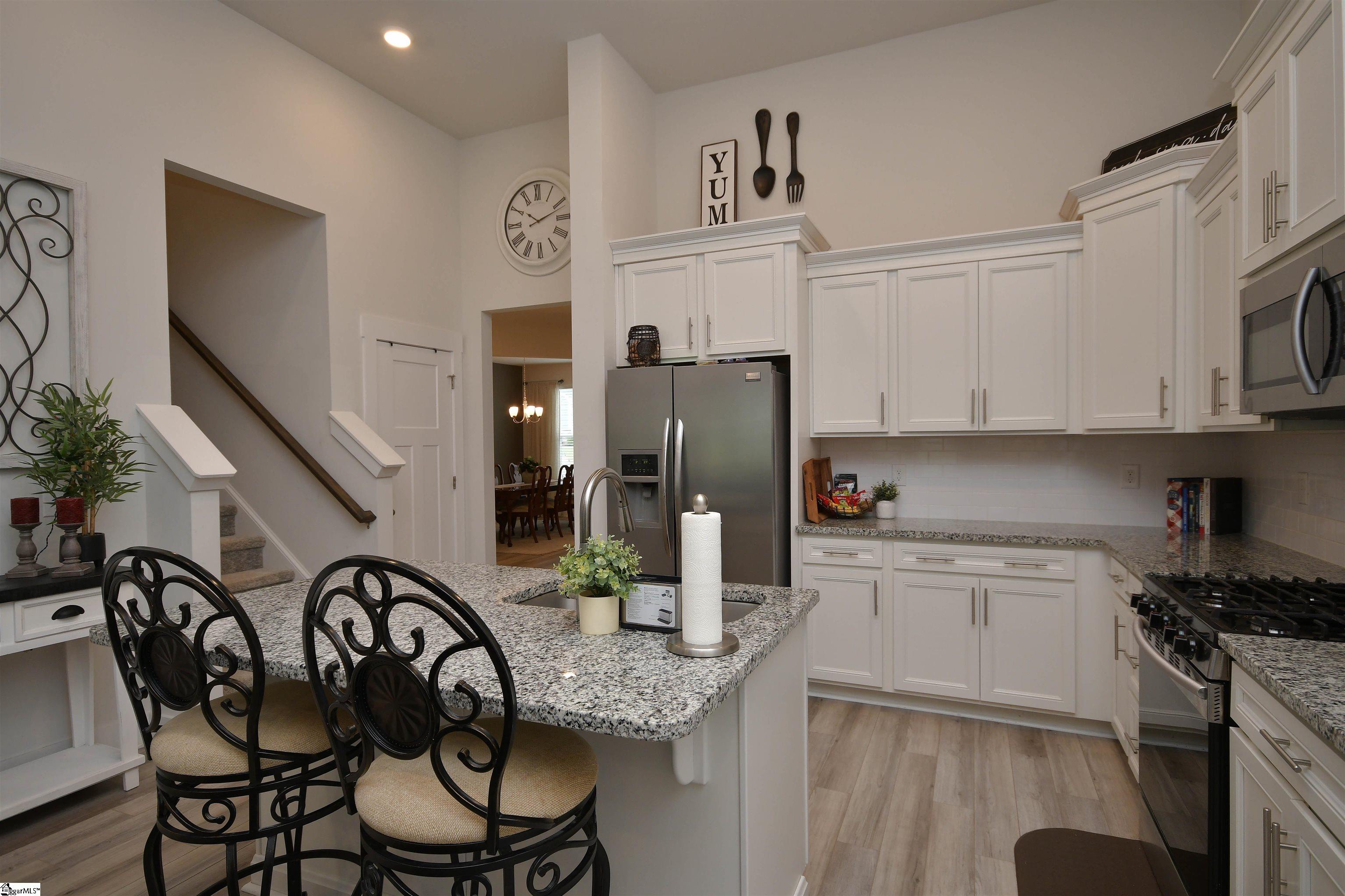 113 Rosecroft Drive Property Photo 15