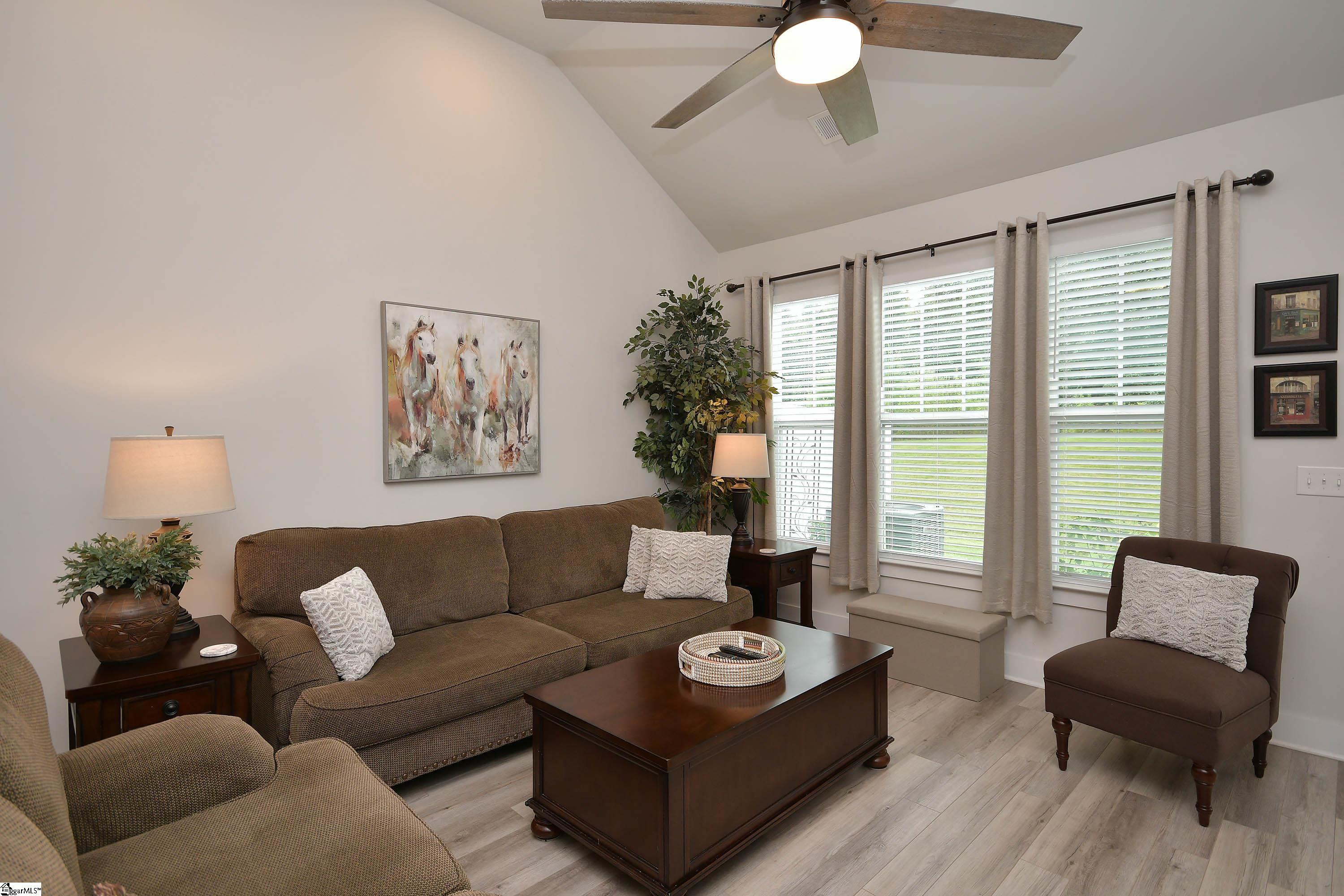 113 Rosecroft Drive Property Photo 19