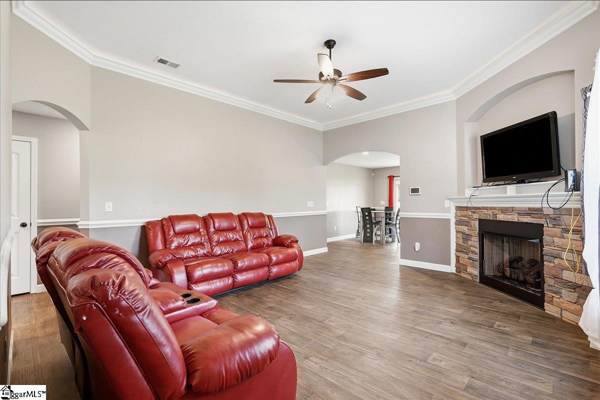 419 Bud Farmer Place Property Photo 5